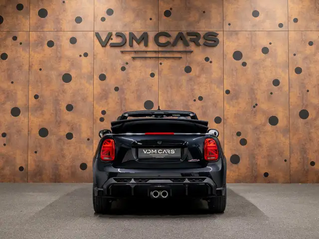Mini Cooper view 4
