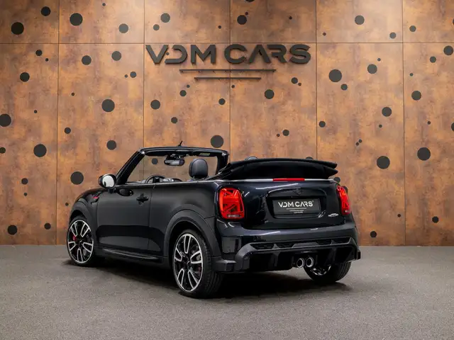 Mini Cooper view 3