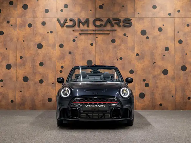 Mini Cooper view 8