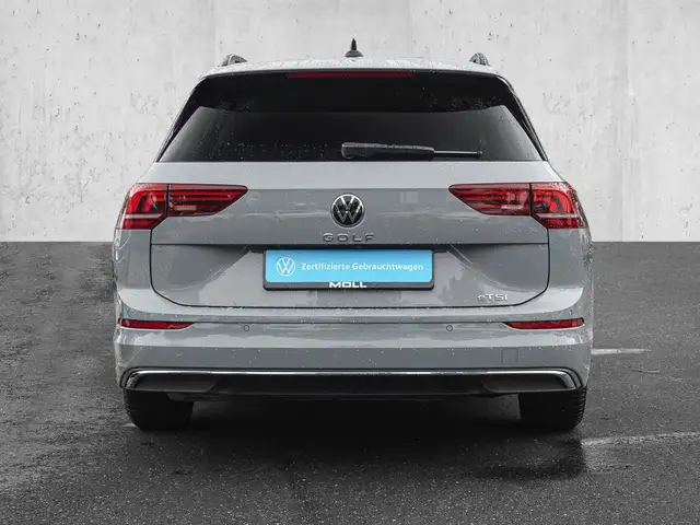 Volkswagen Golf view 6