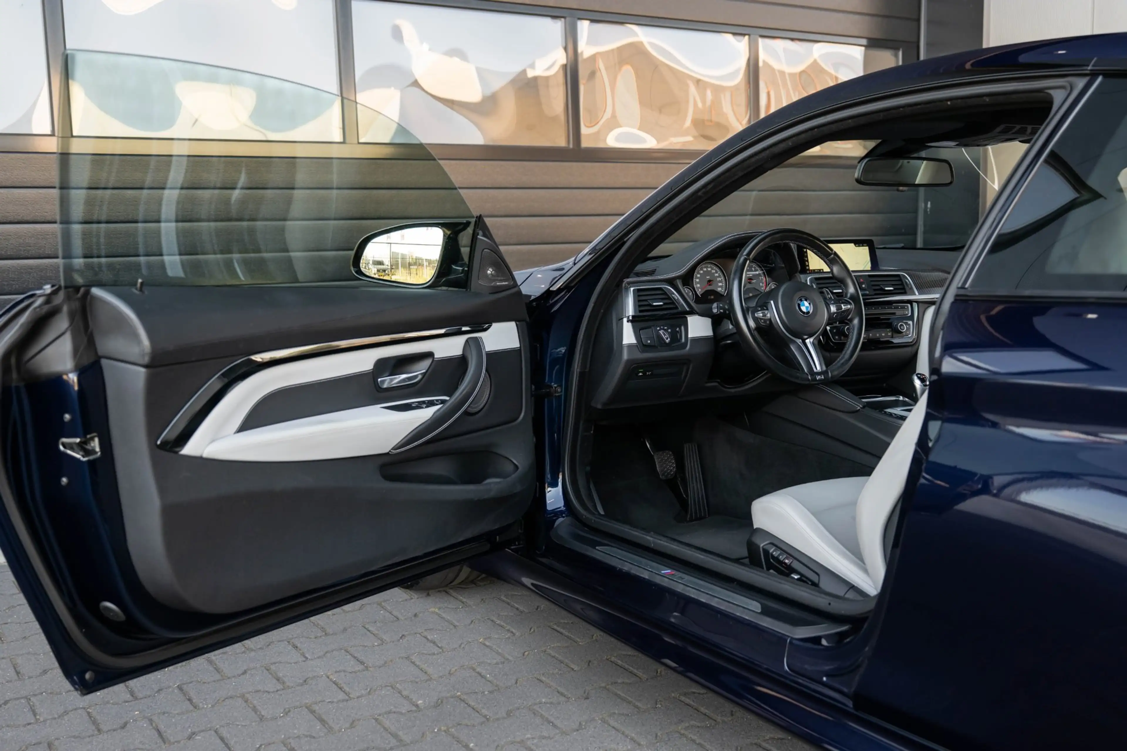 BMW M4 Coupe F82 LCI Carbon|HuD|Keyless|Harman-Kardon|360 — photo 25