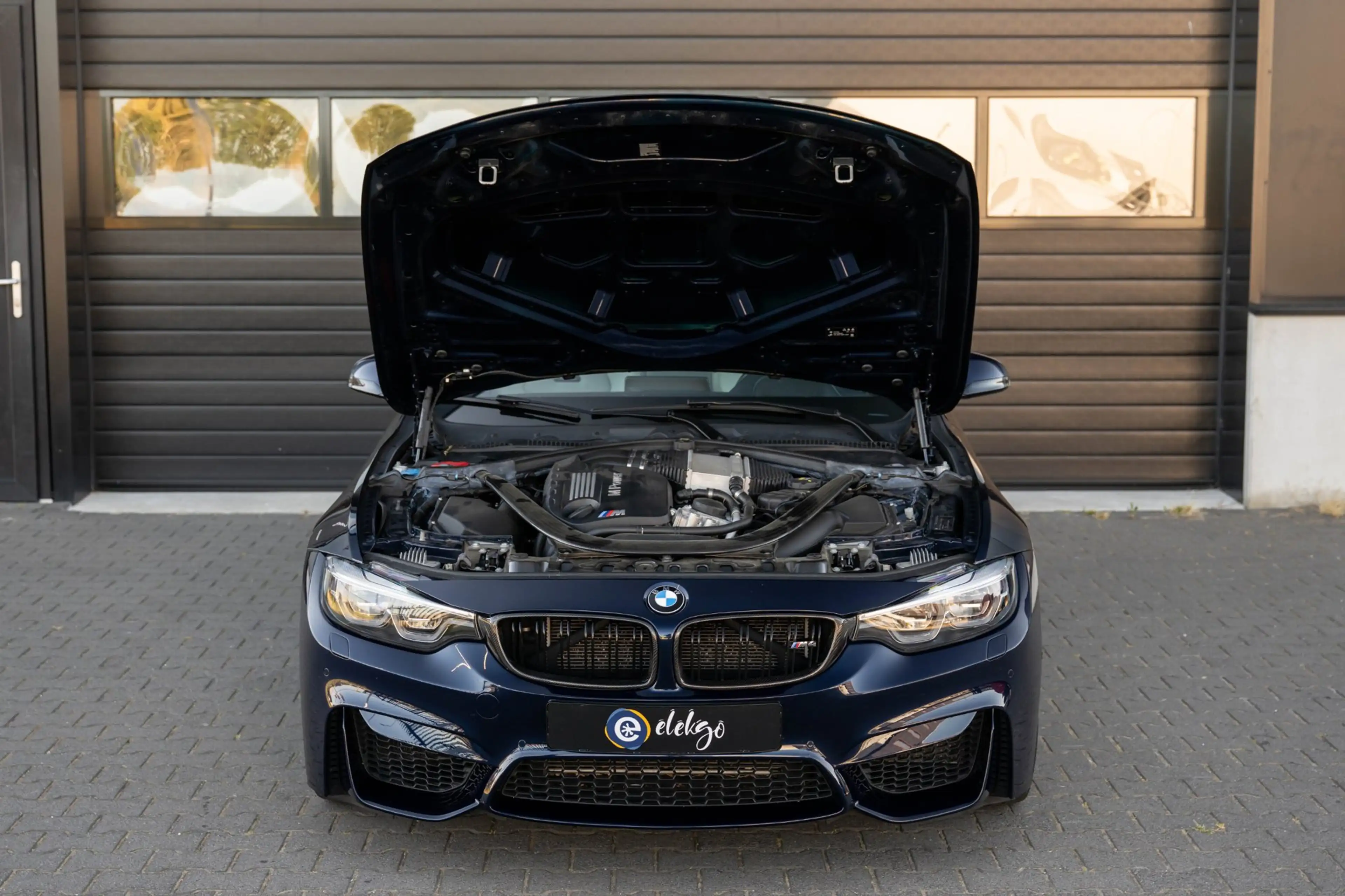 BMW M4 Coupe F82 LCI Carbon|HuD|Keyless|Harman-Kardon|360 — photo 17