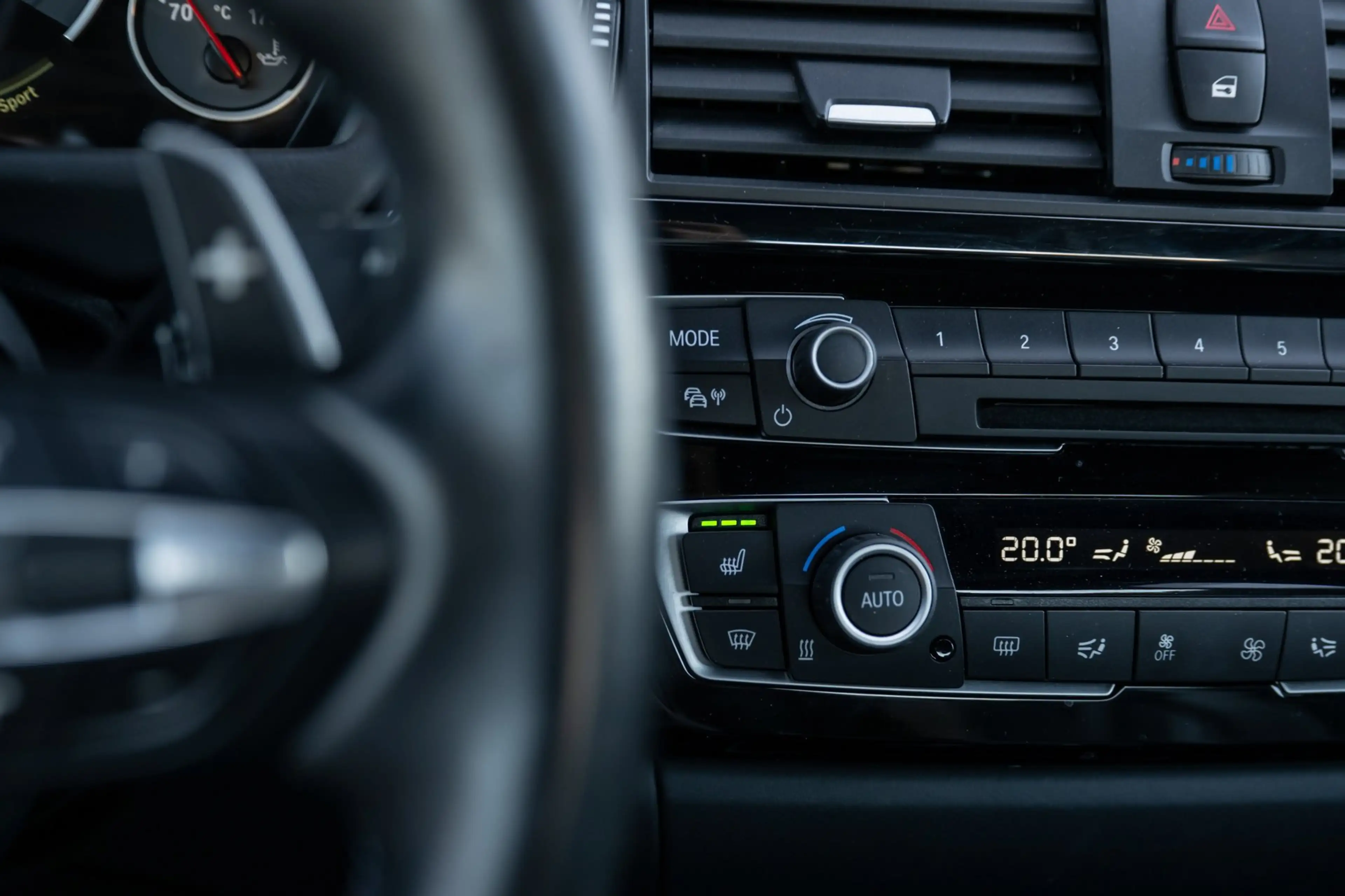 BMW M4 Coupe F82 LCI Carbon|HuD|Keyless|Harman-Kardon|360 — photo 38