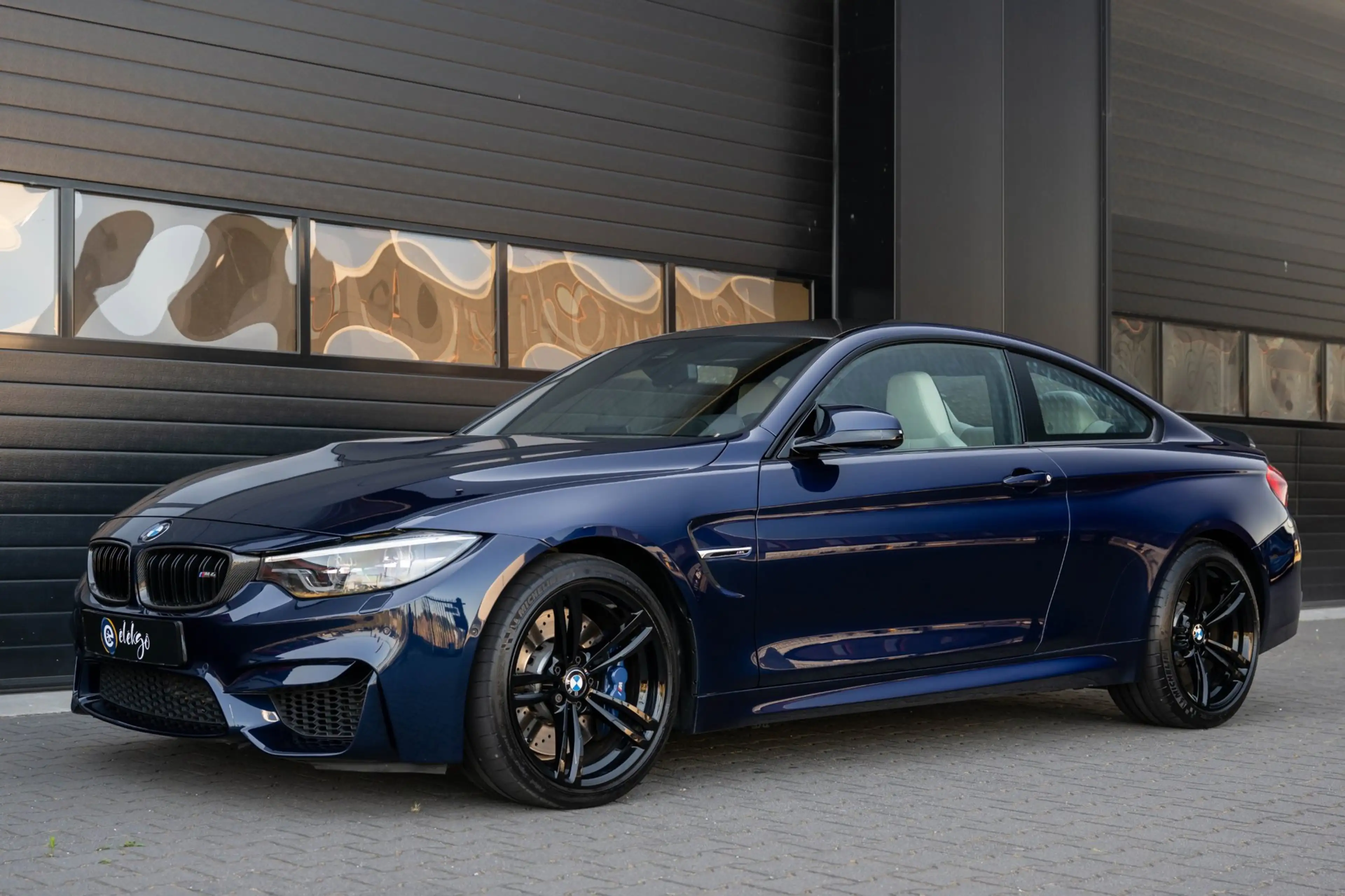 BMW M4 Coupe F82 LCI Carbon|HuD|Keyless|Harman-Kardon|360 — photo 6