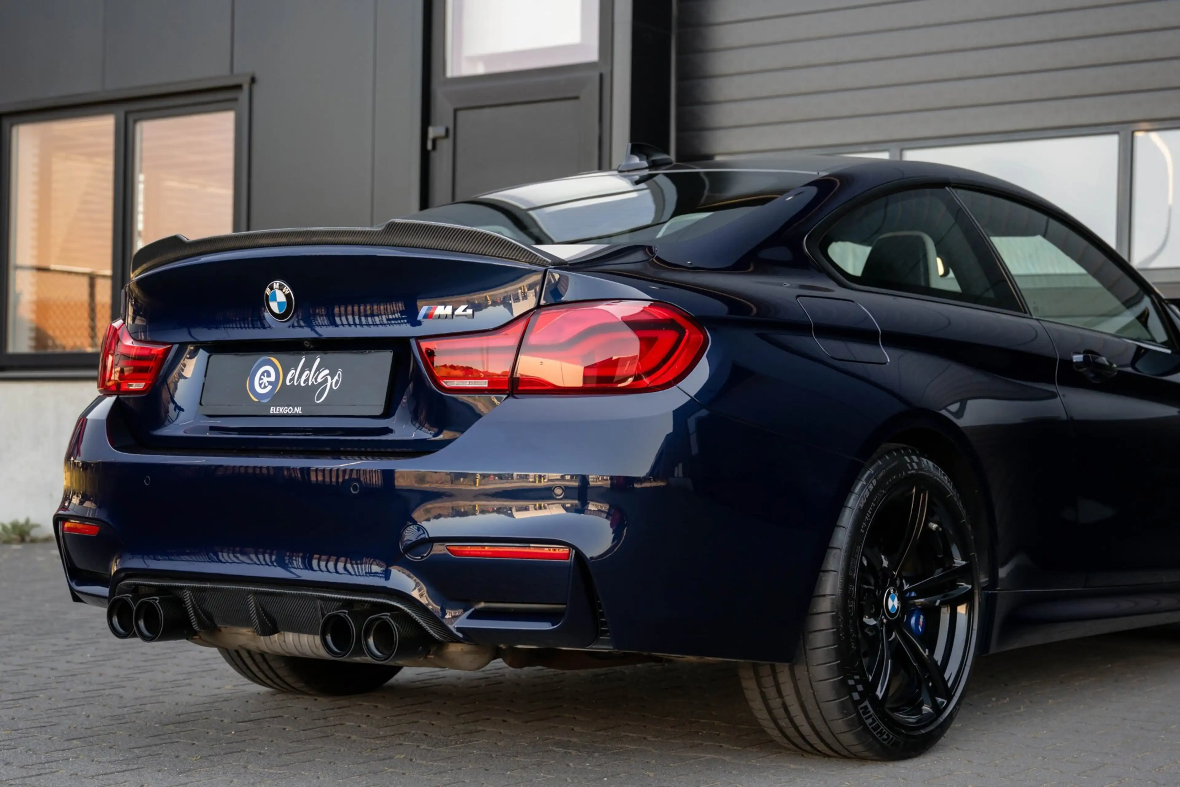 BMW M4 Coupe F82 LCI Carbon|HuD|Keyless|Harman-Kardon|360 — photo 19