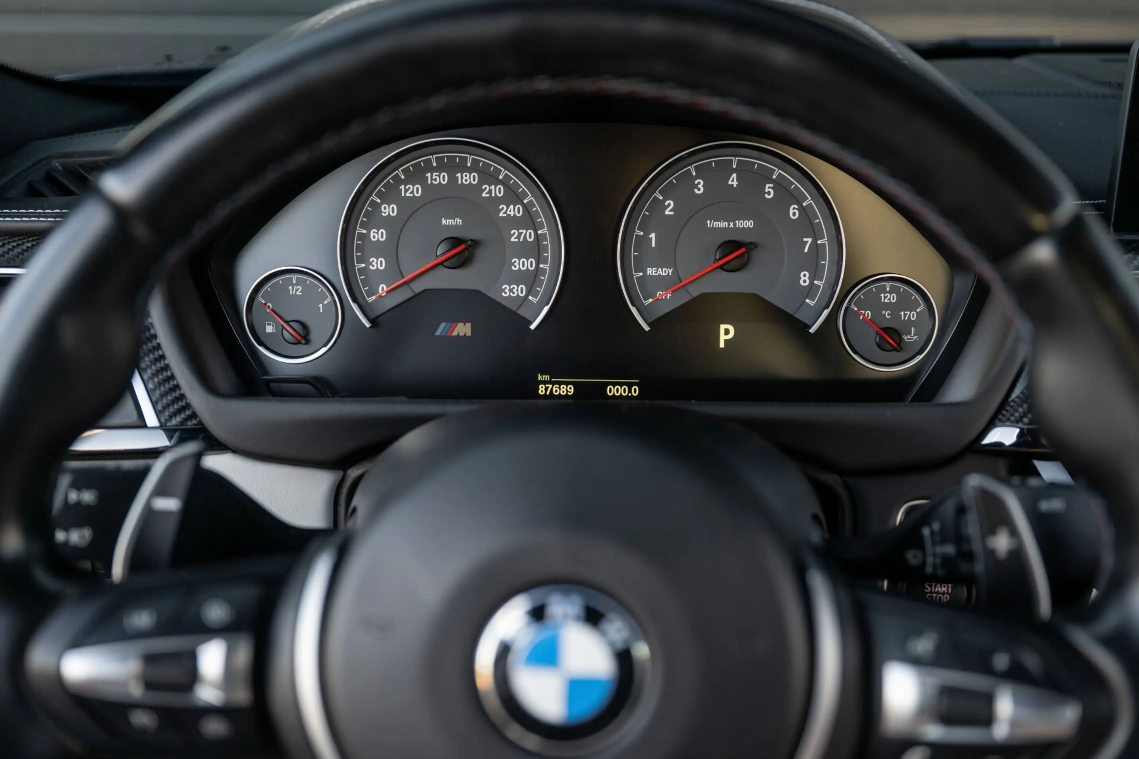 BMW M4 Coupe F82 LCI Carbon|HuD|Keyless|Harman-Kardon|360 — photo 34