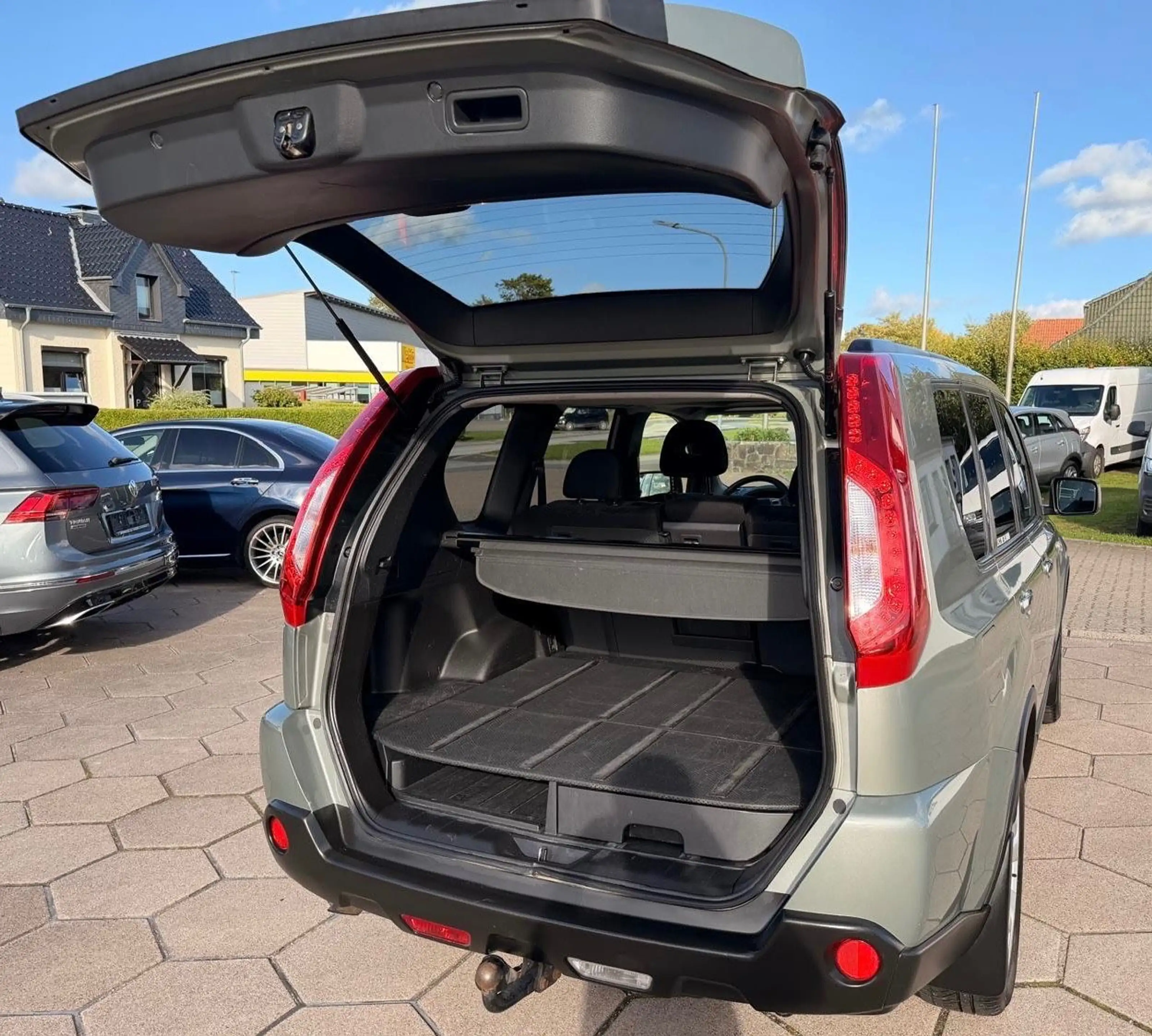 Nissan X-Trail 2.0 dCi Aut. 4x4 I-Way PANO AHK 360 NAVI — photo 7
