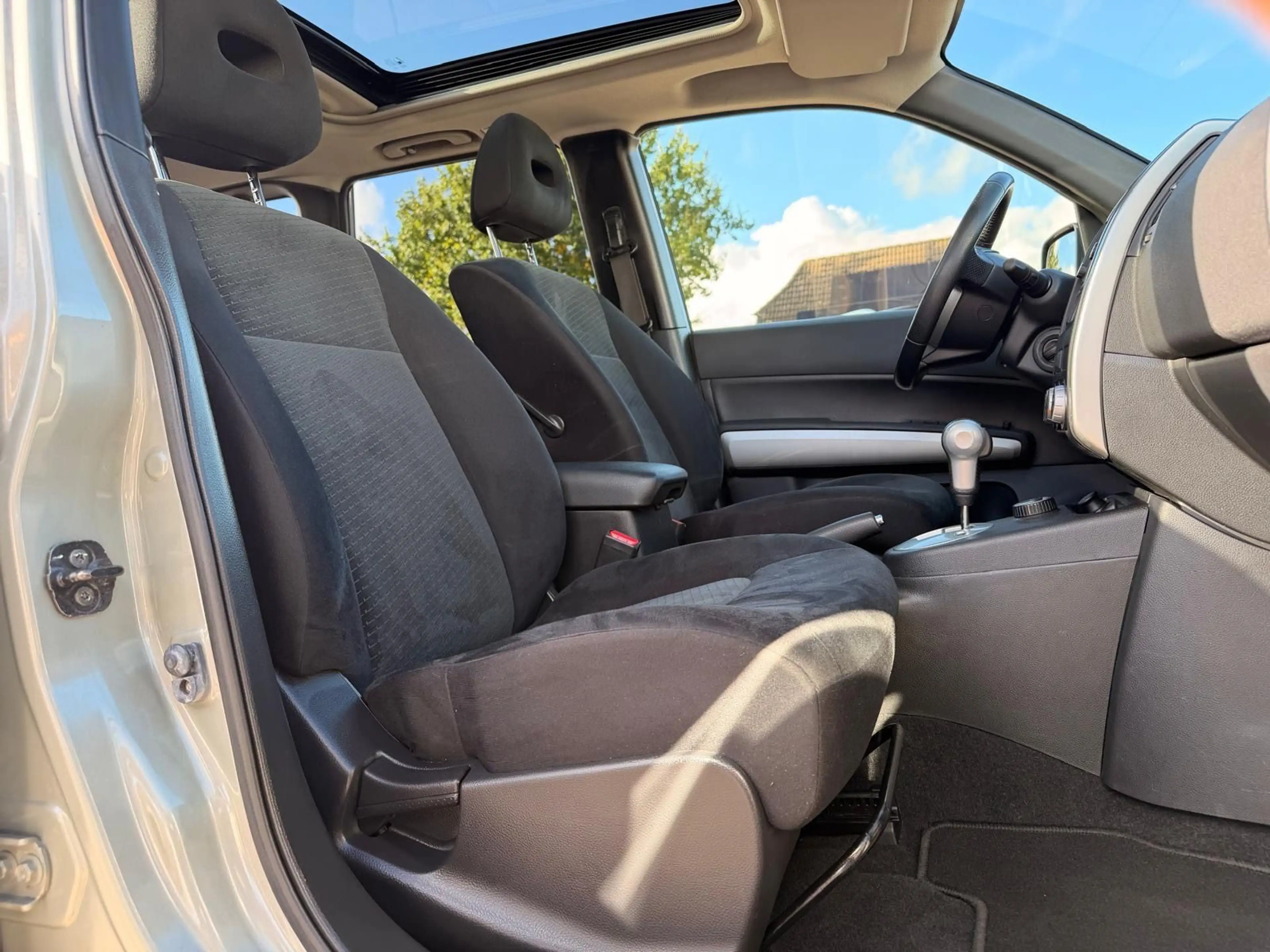 Nissan X-Trail 2.0 dCi Aut. 4x4 I-Way PANO AHK 360 NAVI — photo 15