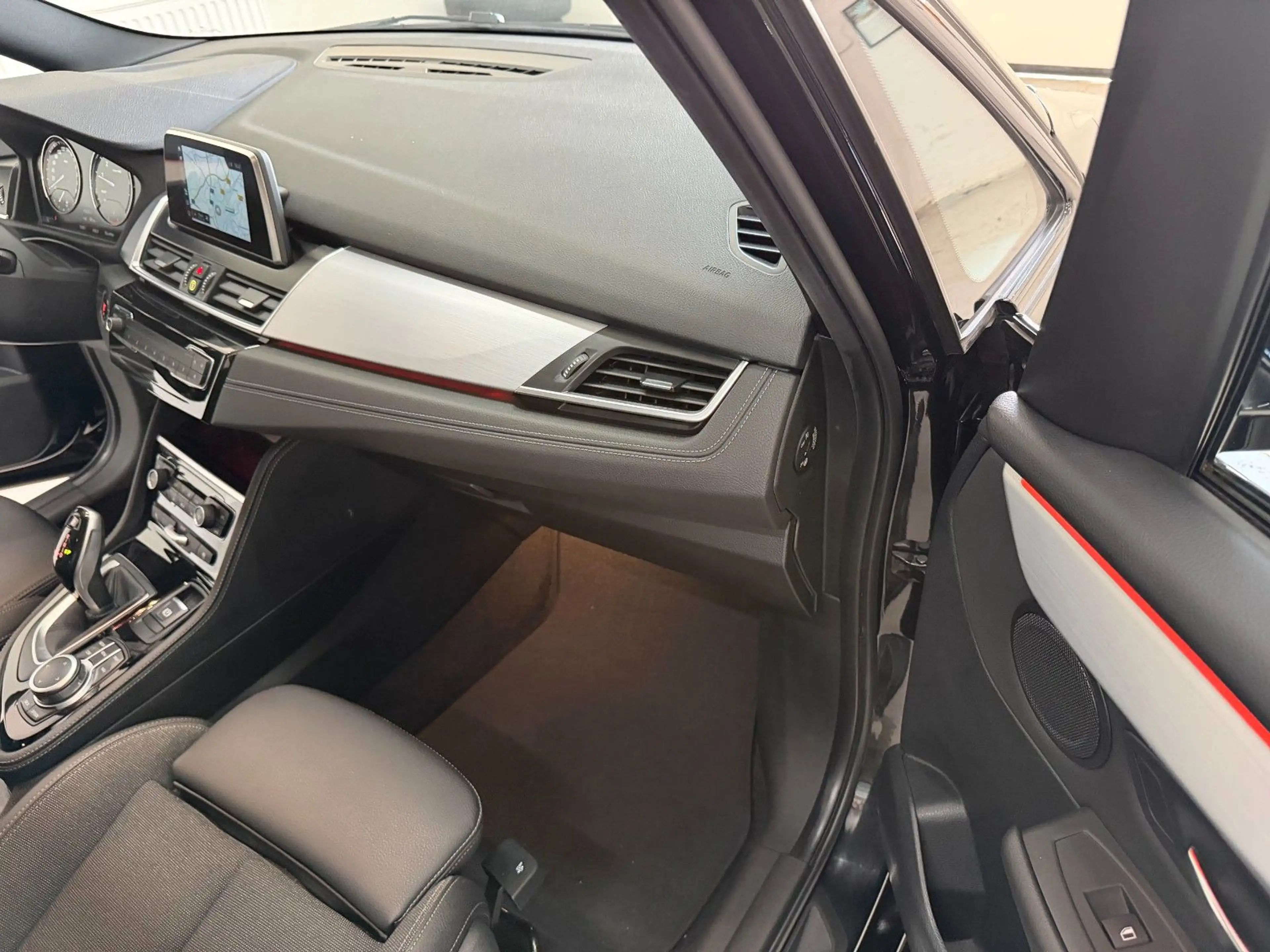 BMW 218 218i Aut. M Sport Navi T-Leder Sitzh. LED — photo 12