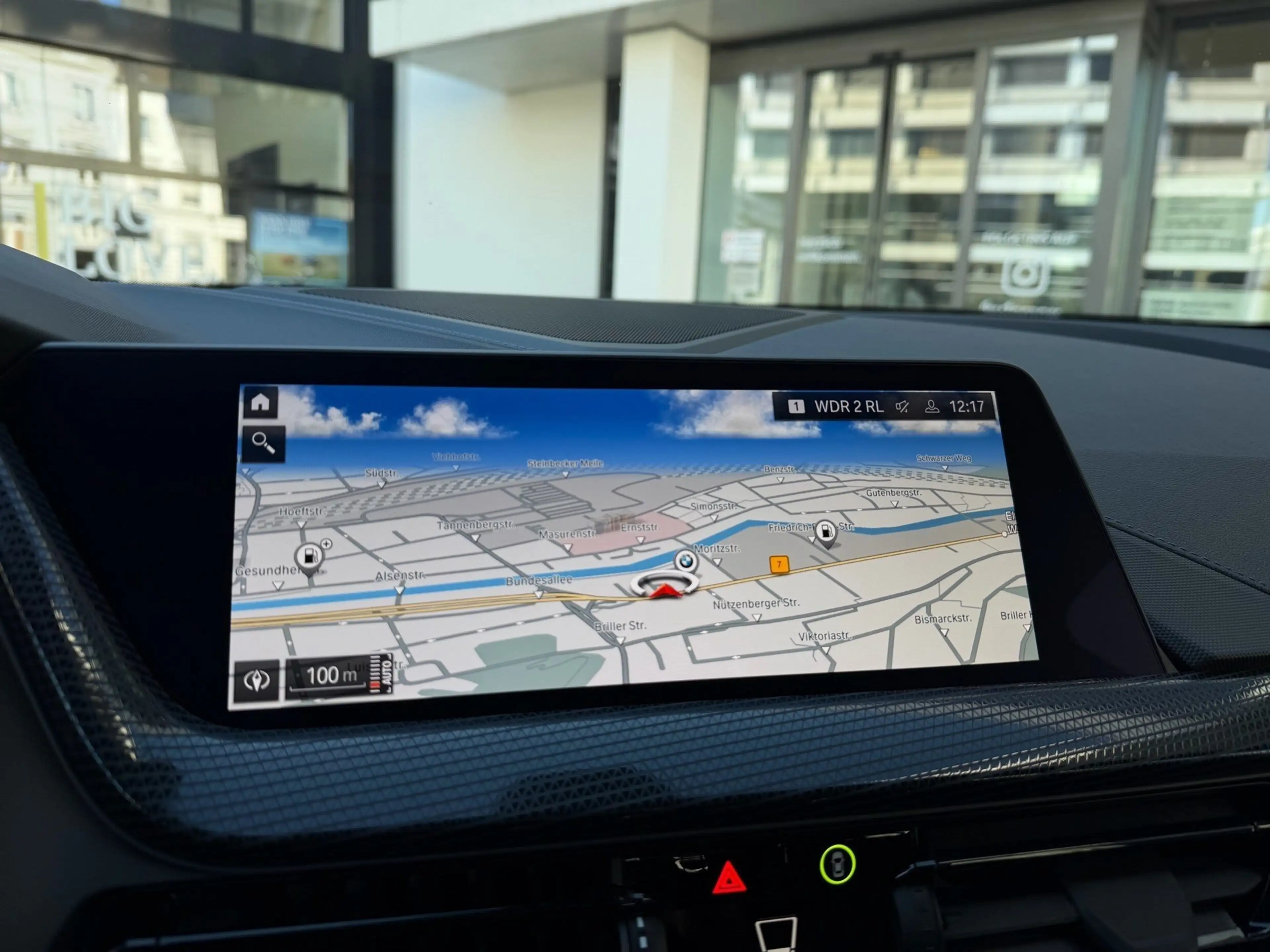 BMW 118 i M Sport LED Aut. LC Prof. Navi PDC DAB Lhz — photo 8