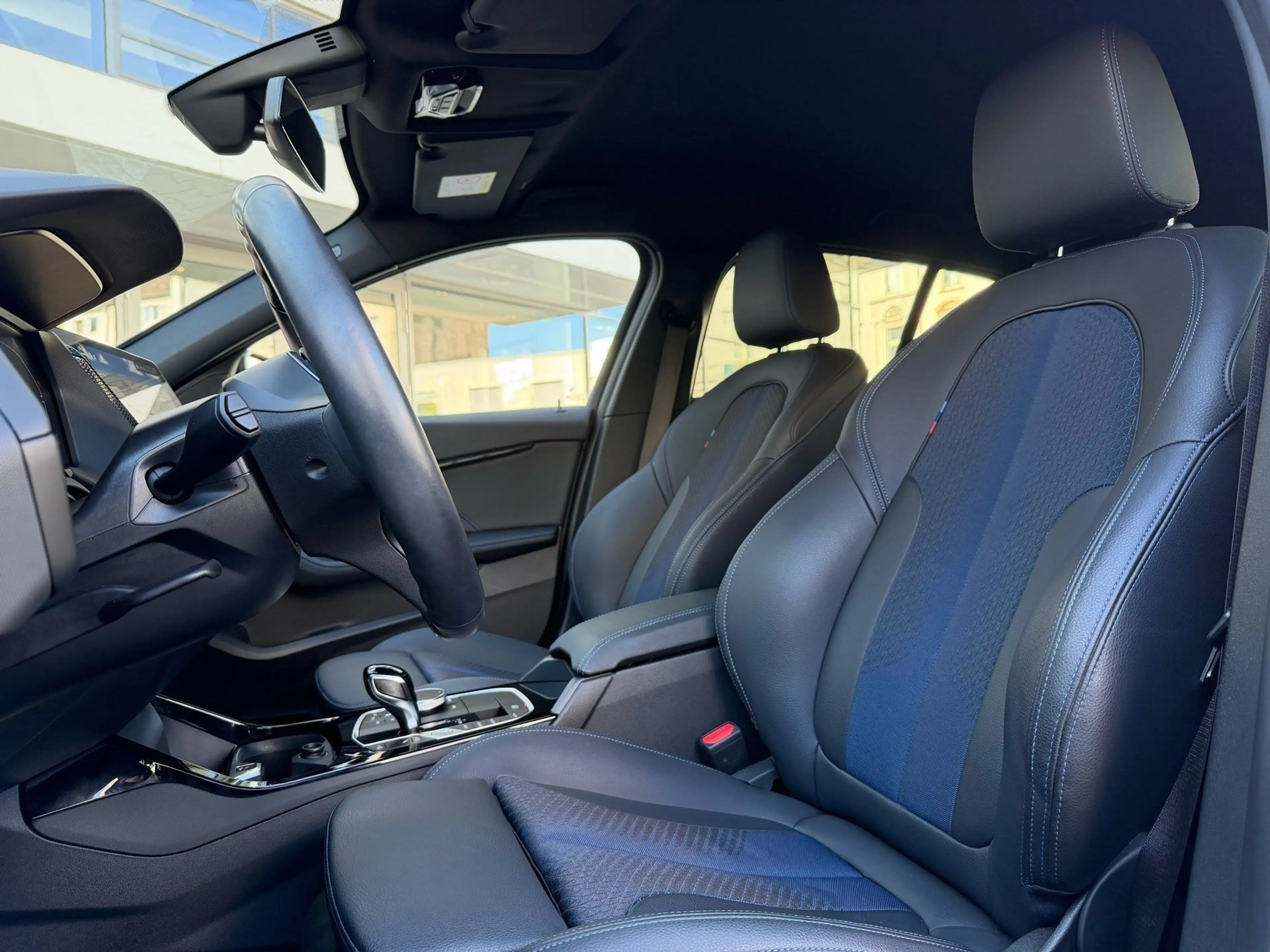 BMW 118 i M Sport LED Aut. LC Prof. Navi PDC DAB Lhz — photo 7