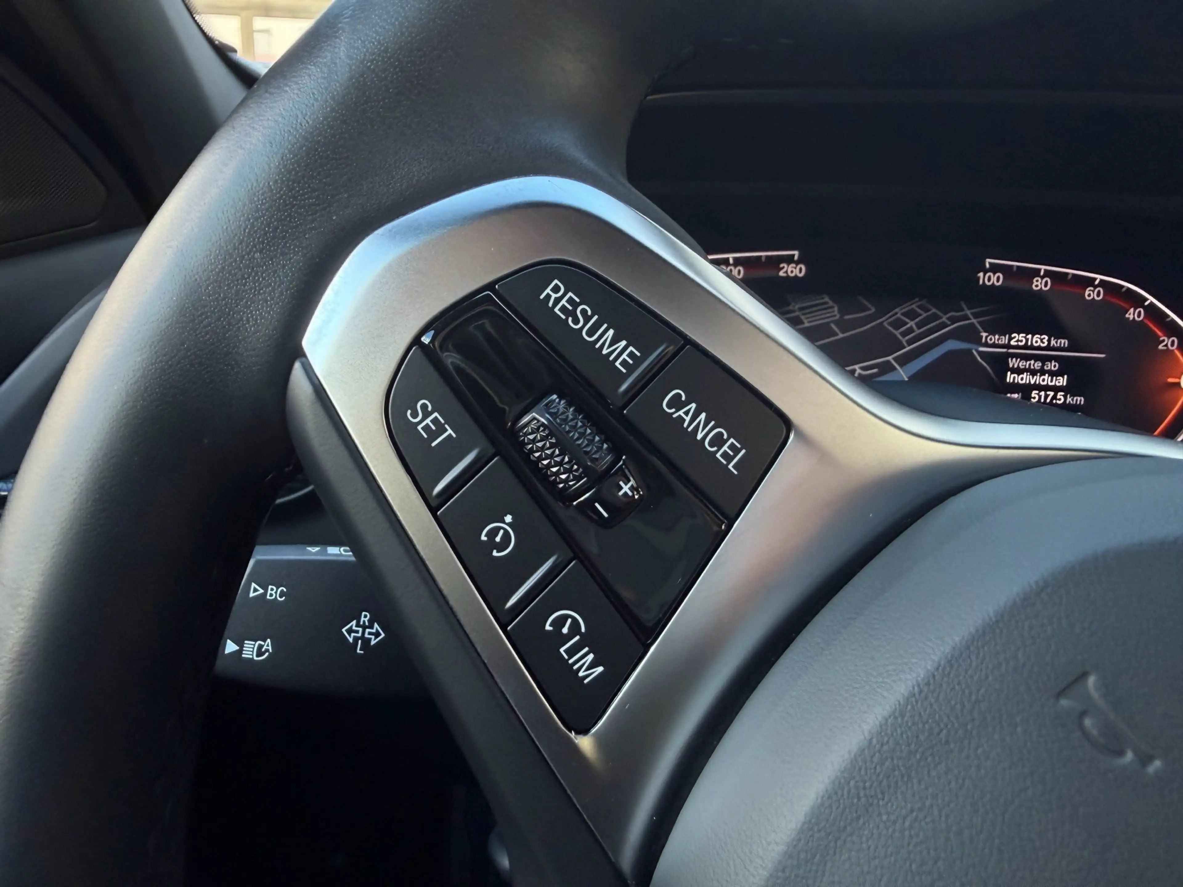 BMW 118 i M Sport LED Aut. LC Prof. Navi PDC DAB Lhz — photo 14