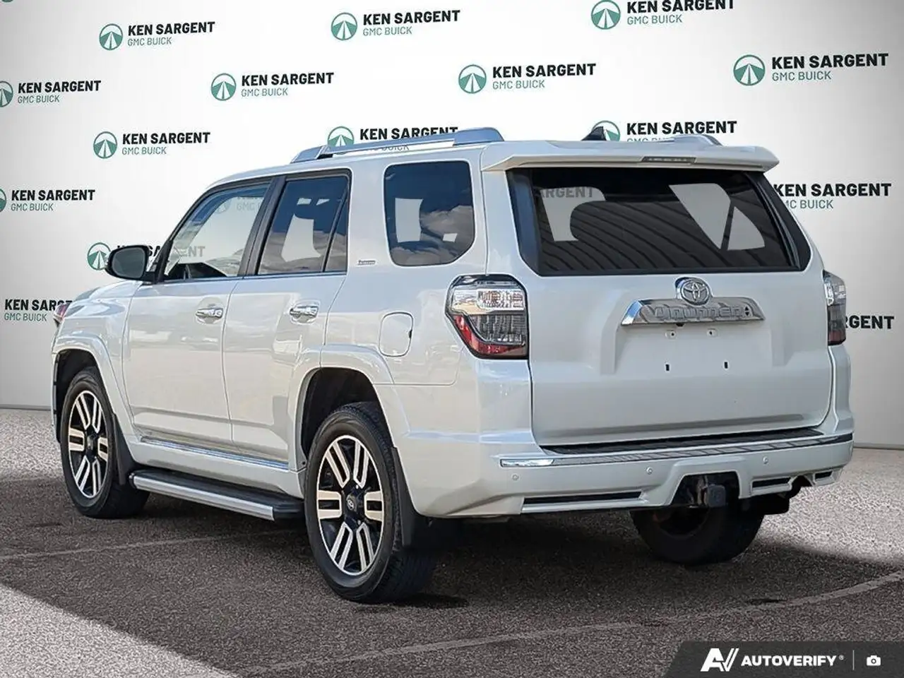 Toyota 4-Runner photo Toyota 4-Runner