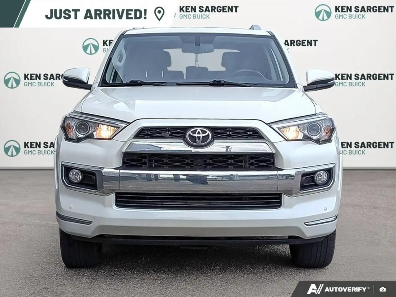 Toyota 4-Runner снимка Toyota 4-Runner