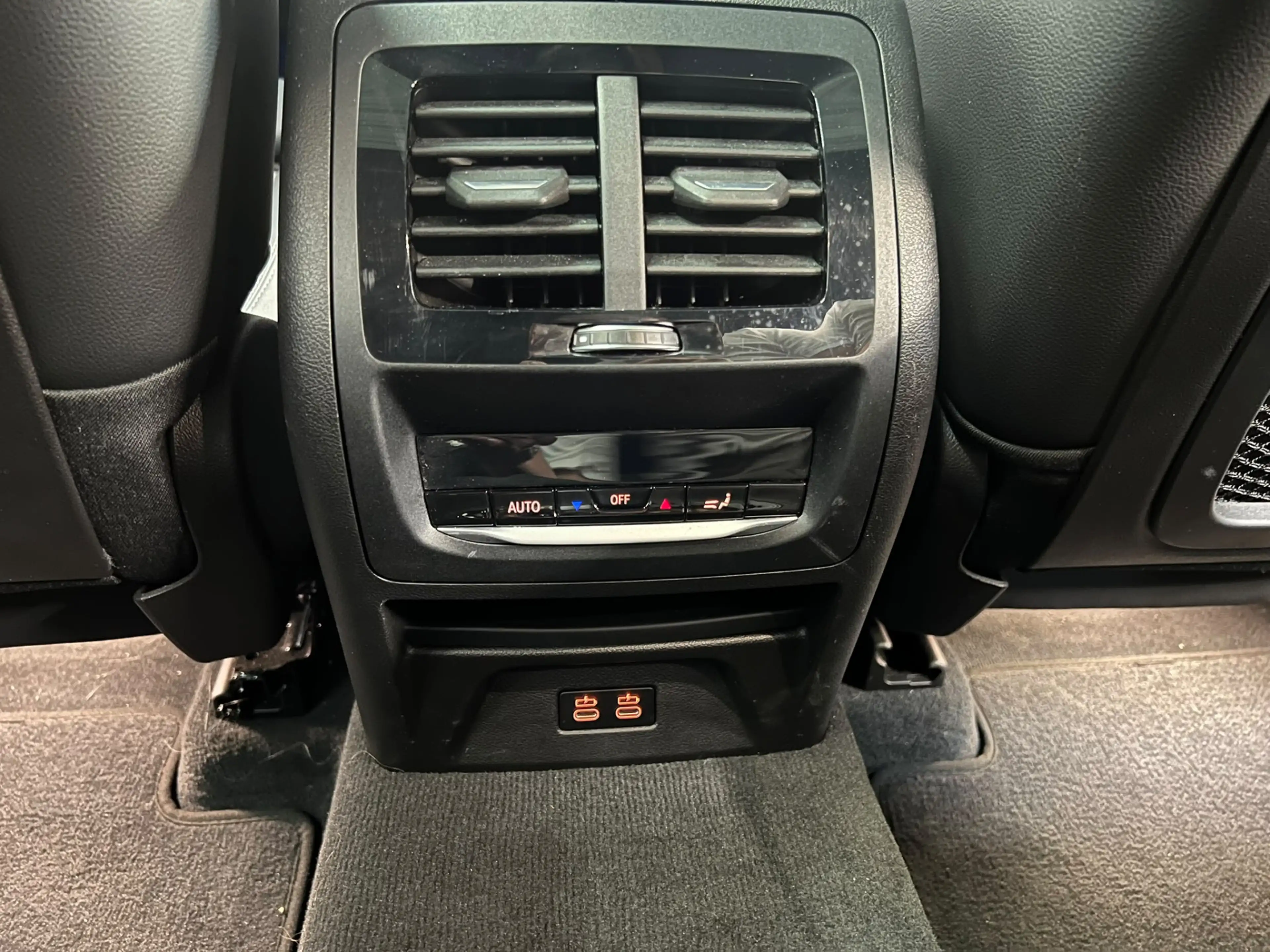 BMW X4 xDrive20i Business Edition Plus | Trekhaak | M Spo — photo 14