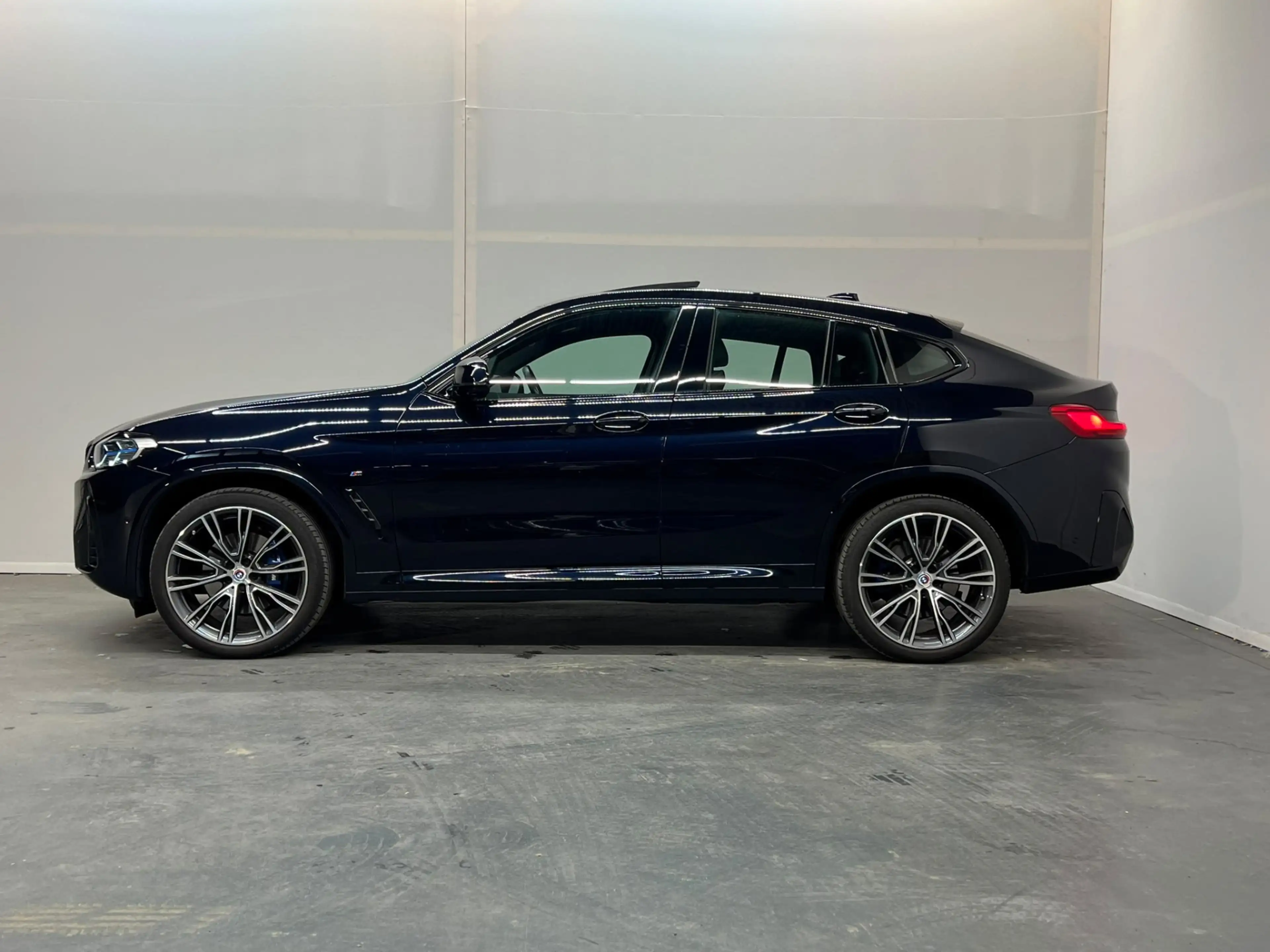BMW X4 xDrive20i Business Edition Plus | Trekhaak | M Spo — photo 2