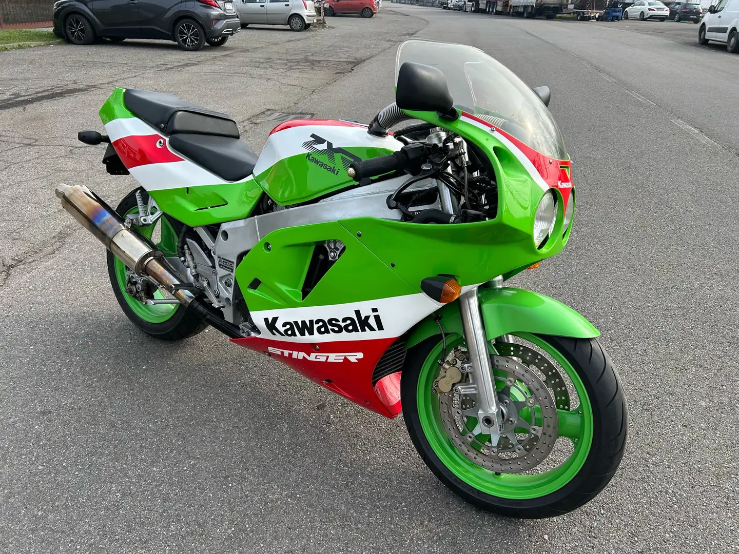 Kawasaki ZXR 750 STINGER - 1