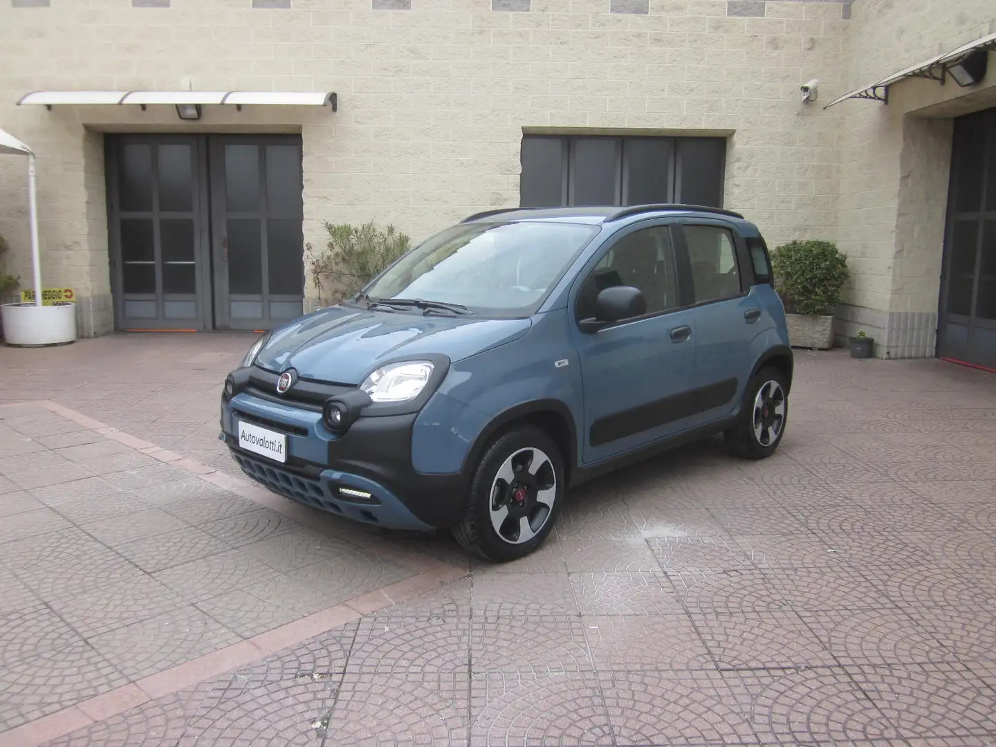 Fiat Panda 1.0 hybrid City Cross UNICOPRO KM 13679 !! Blau - 1