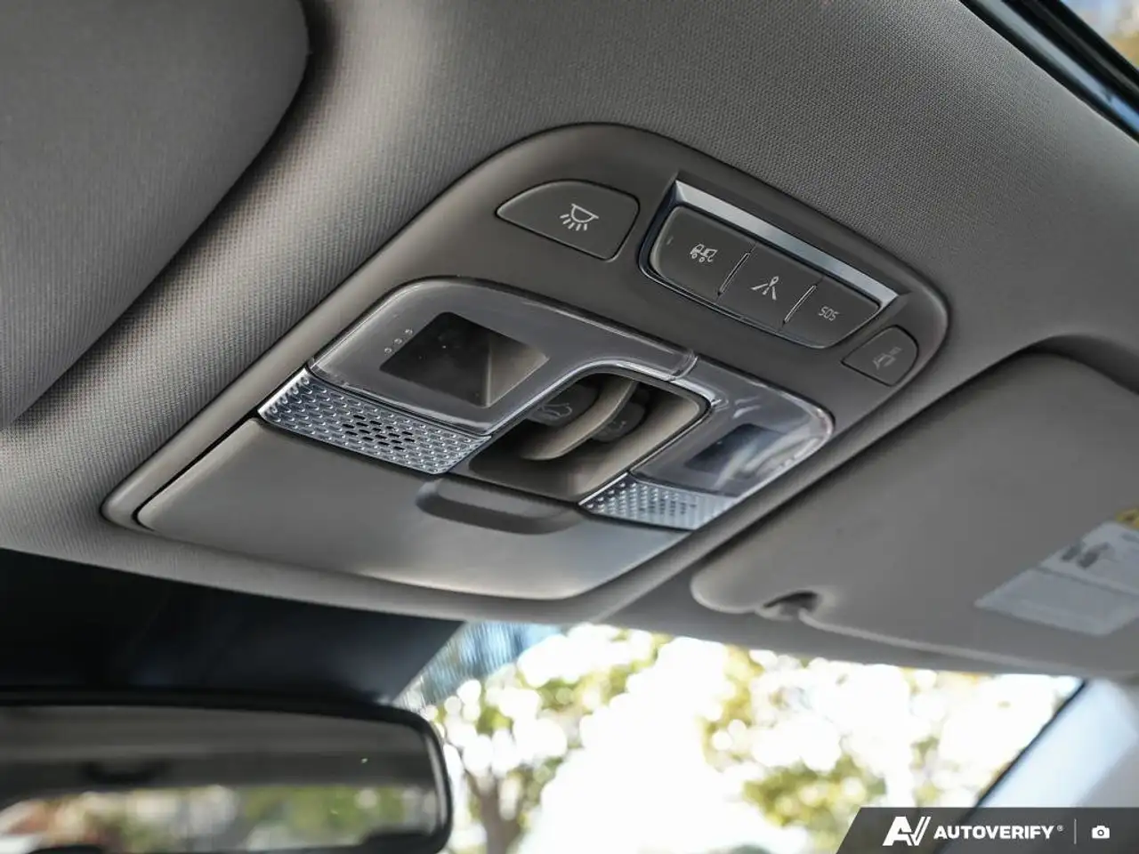 Kia Telluride снимка Kia Telluride