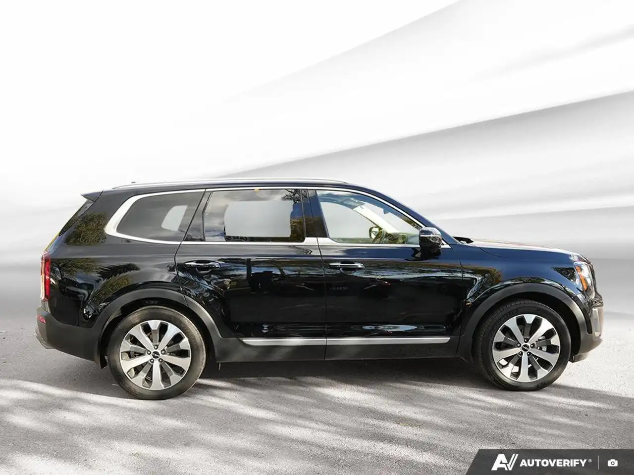 Kia Telluride снимка Kia Telluride