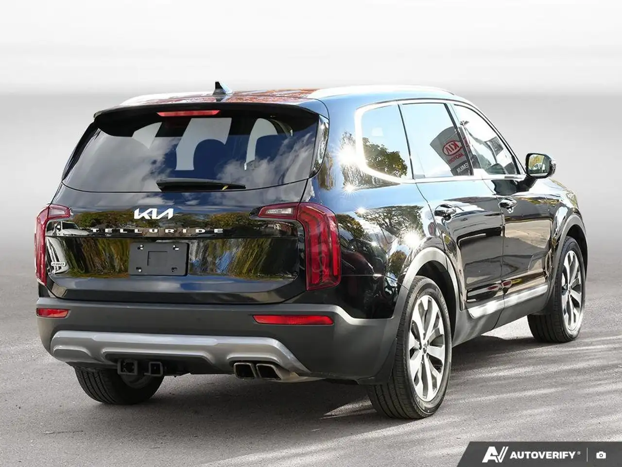 Kia Telluride снимка Kia Telluride