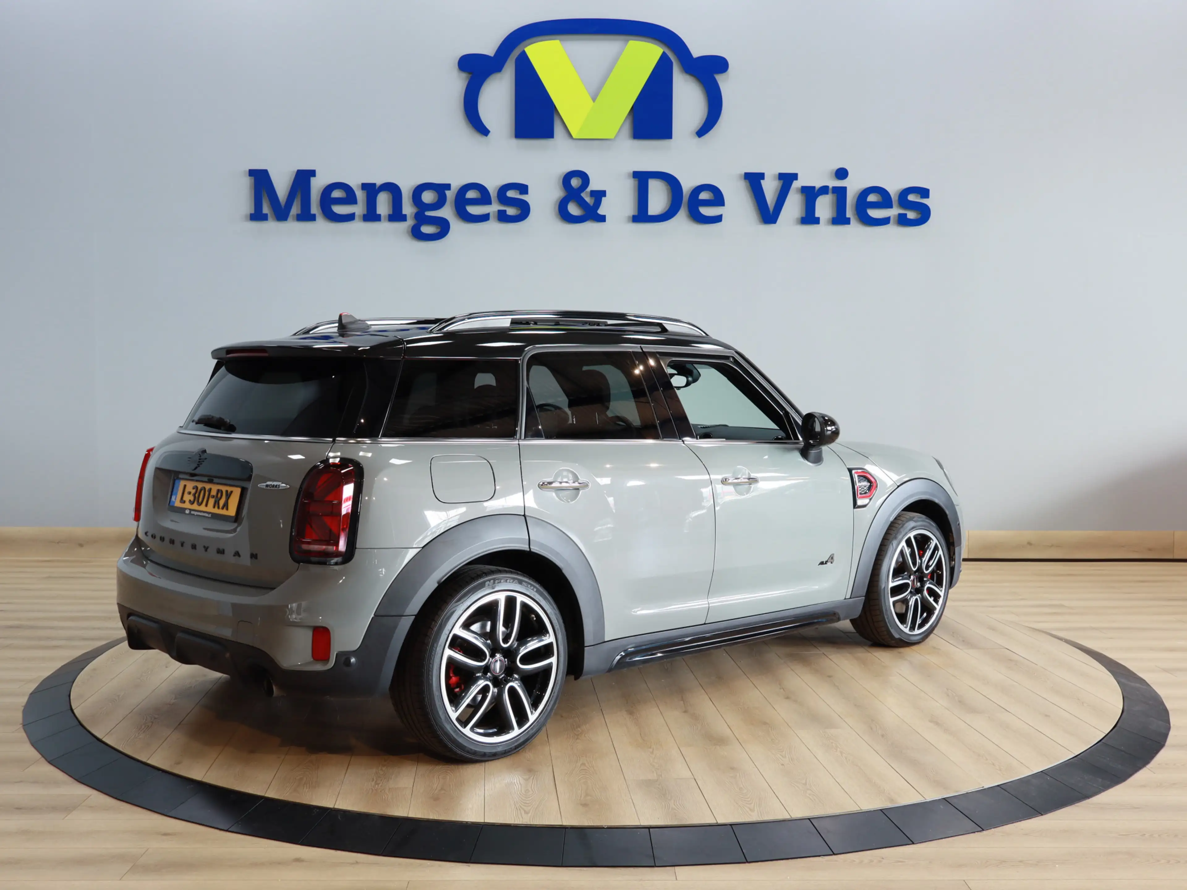 MINI John Cooper Works Countryman Mini 2.0 ALL4 Chili JCW Airco ECC | Panorama | Tre — photo 4