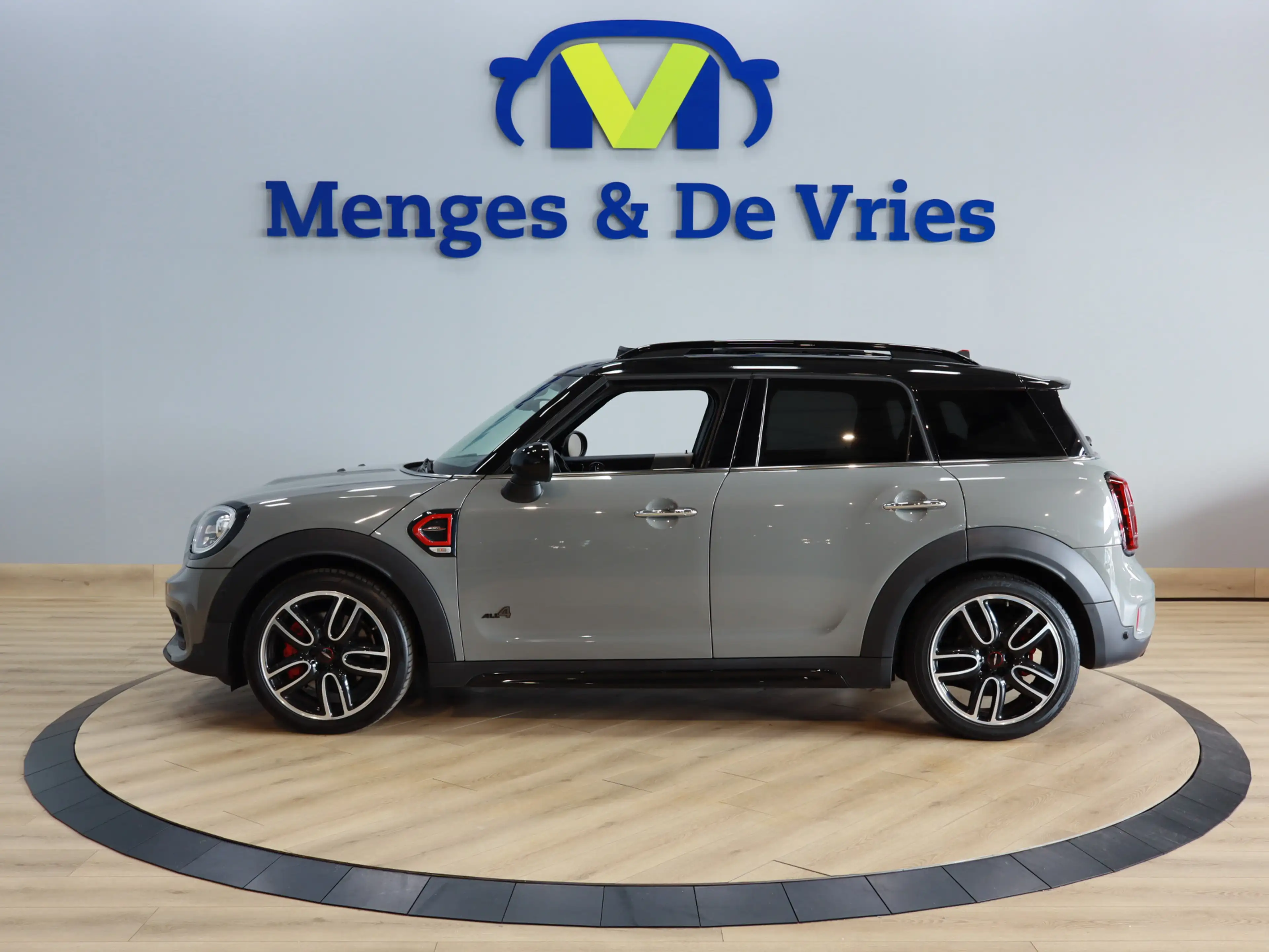 MINI John Cooper Works Countryman Mini 2.0 ALL4 Chili JCW Airco ECC | Panorama | Tre — photo 7