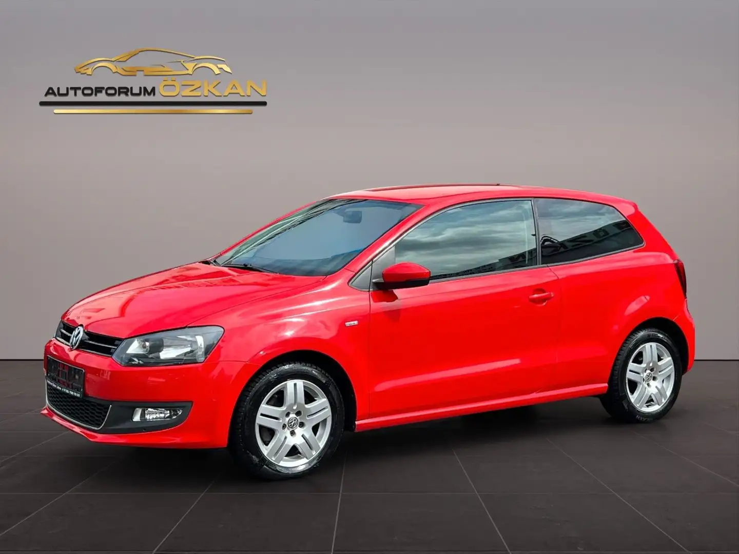 Volkswagen Polo 1.6 TDI V Life Tempomat Sitzheizung TÜV Rouge - 1
