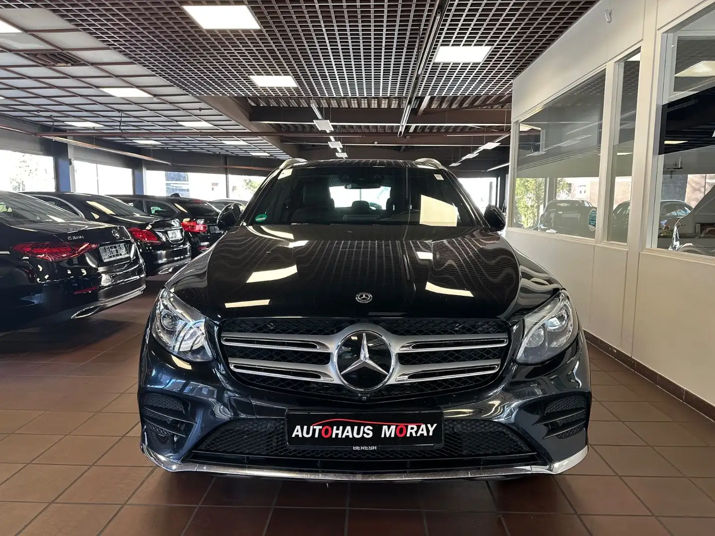 Mercedes-Benz GLC 350 d 4Matic, Panorama, Kamera, AMG Line Noir - 2