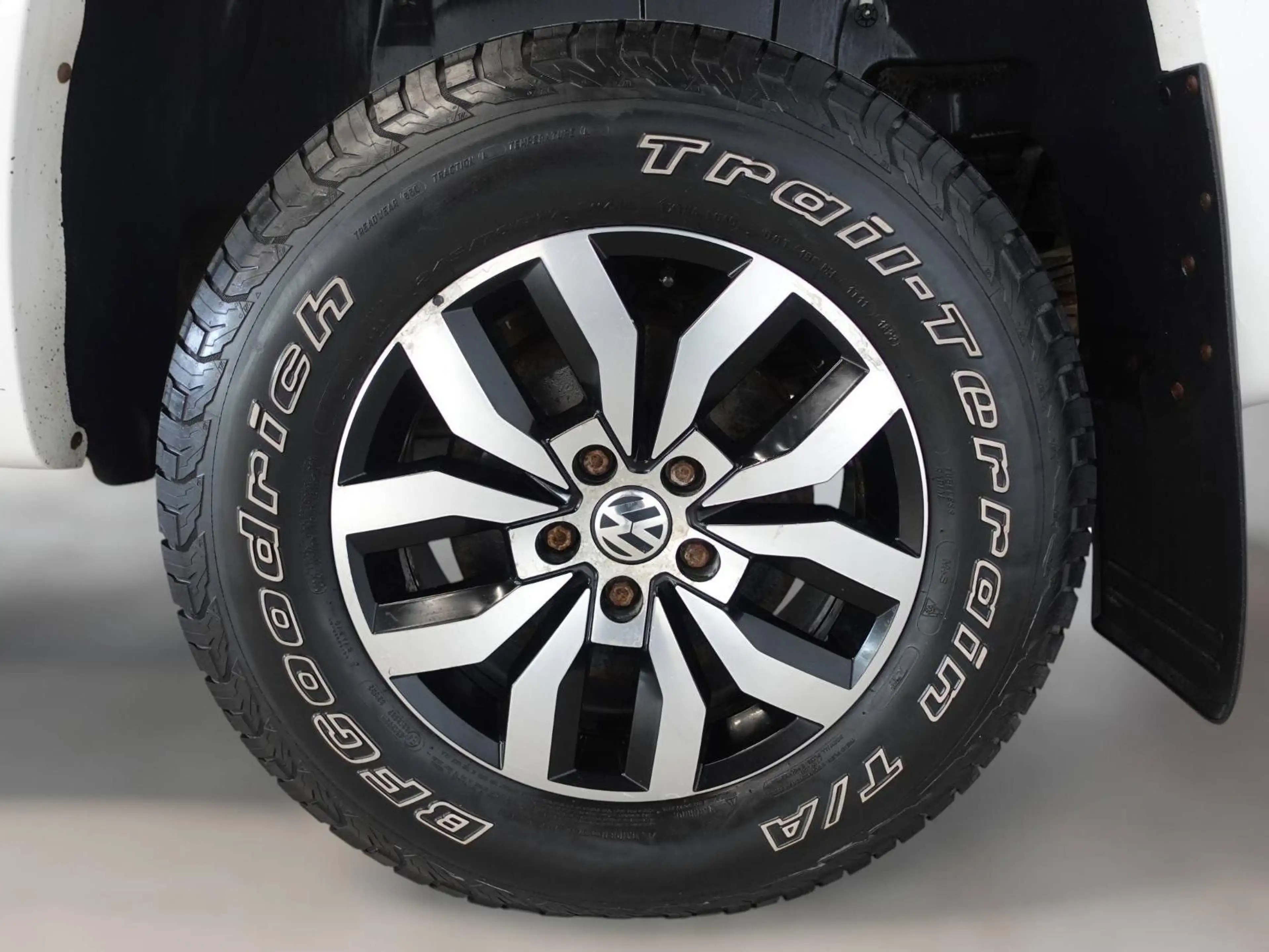 Volkswagen Amarok Trendline DoubleCab 4Motion 1.Hand TÜV Neu — photo 11