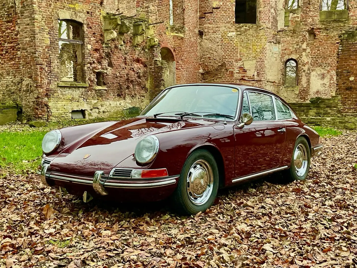 Porsche 911 F Coupe Rot - 2