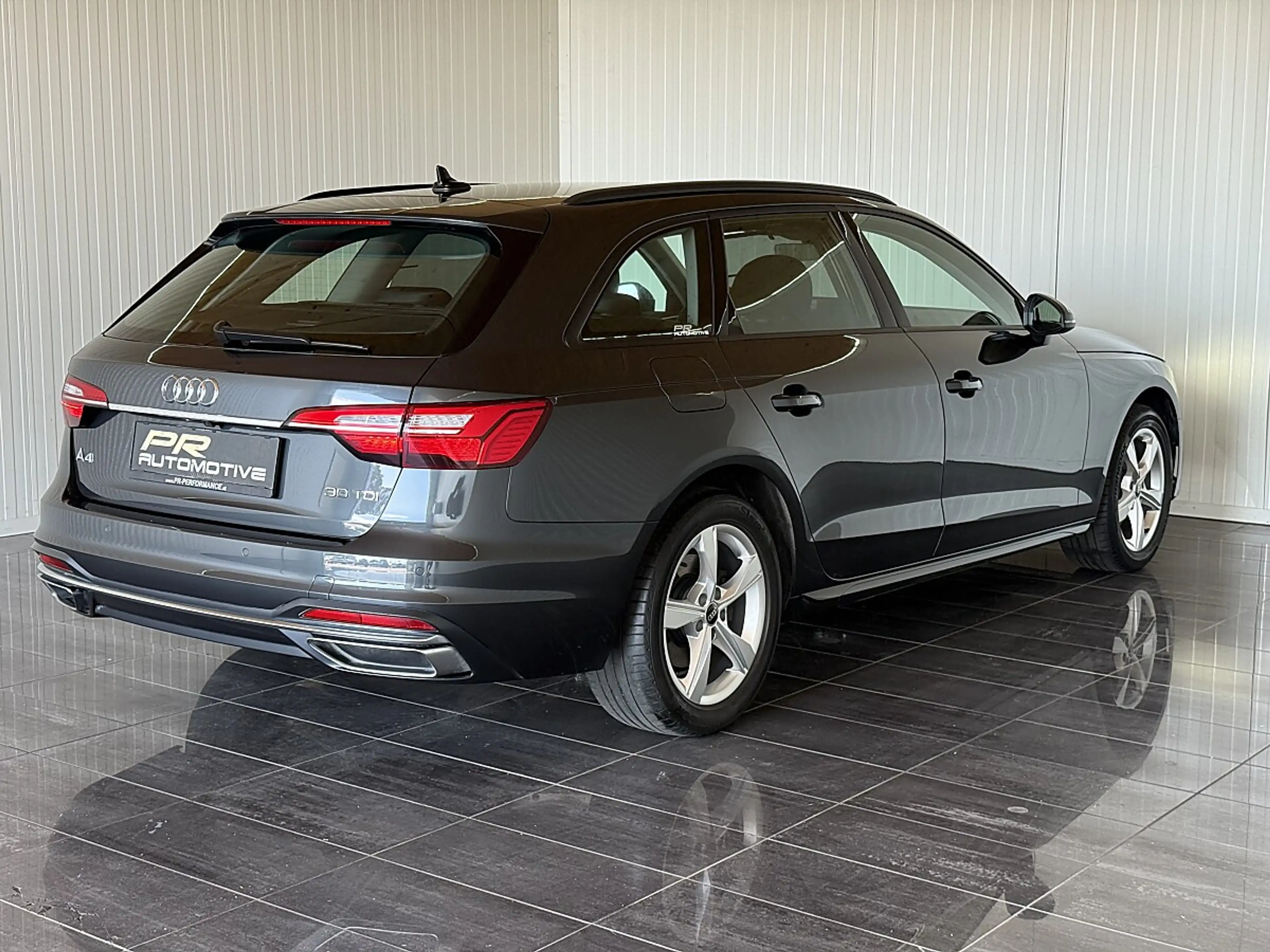 Audi A4 Avant 30 TDI advanced KAMERA*SPORTSITZE*1.BESITZ — photo 8