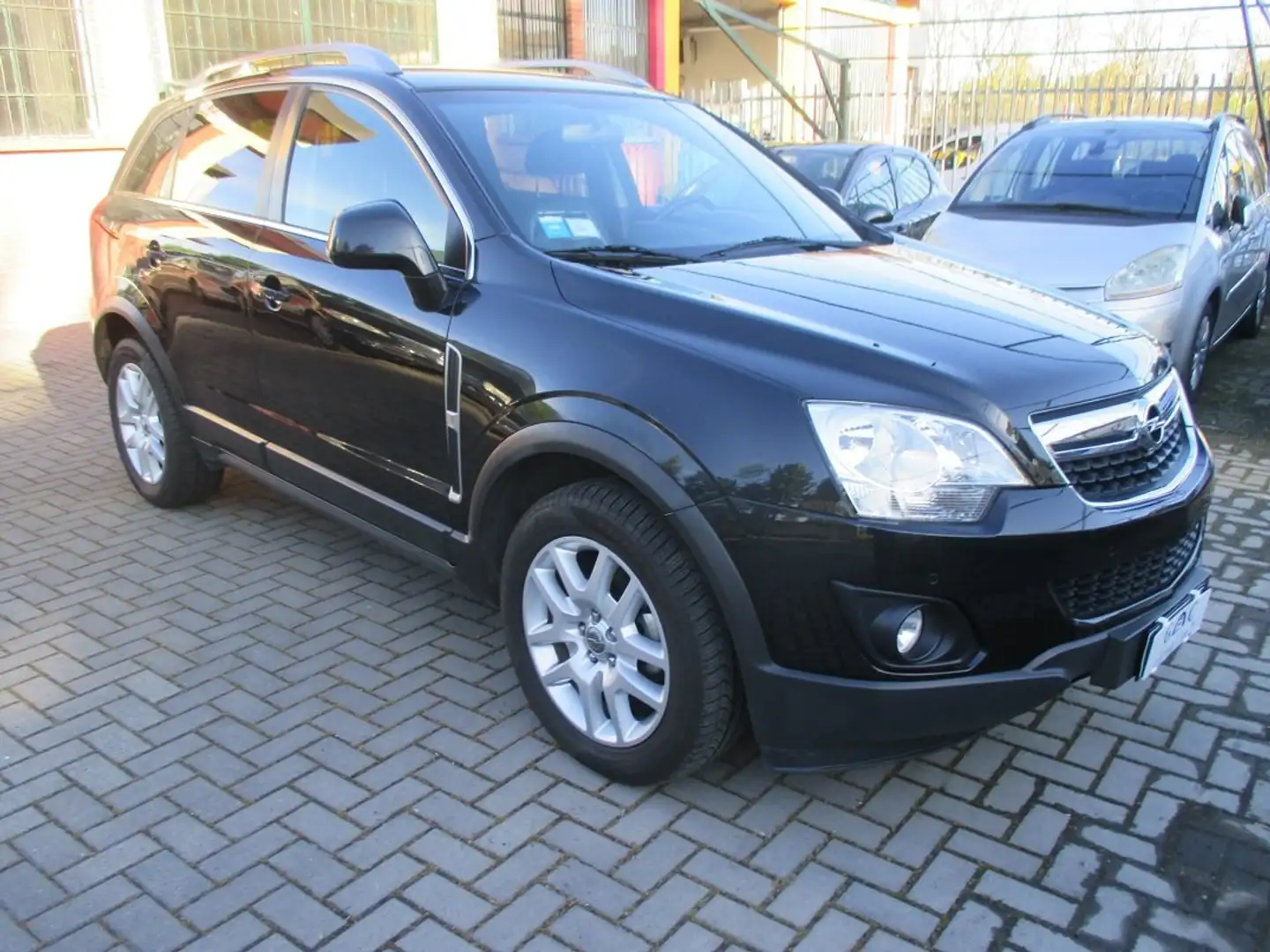Opel Antara 2.2 cdti 4X4 Cosmo Automatica Nero - 2