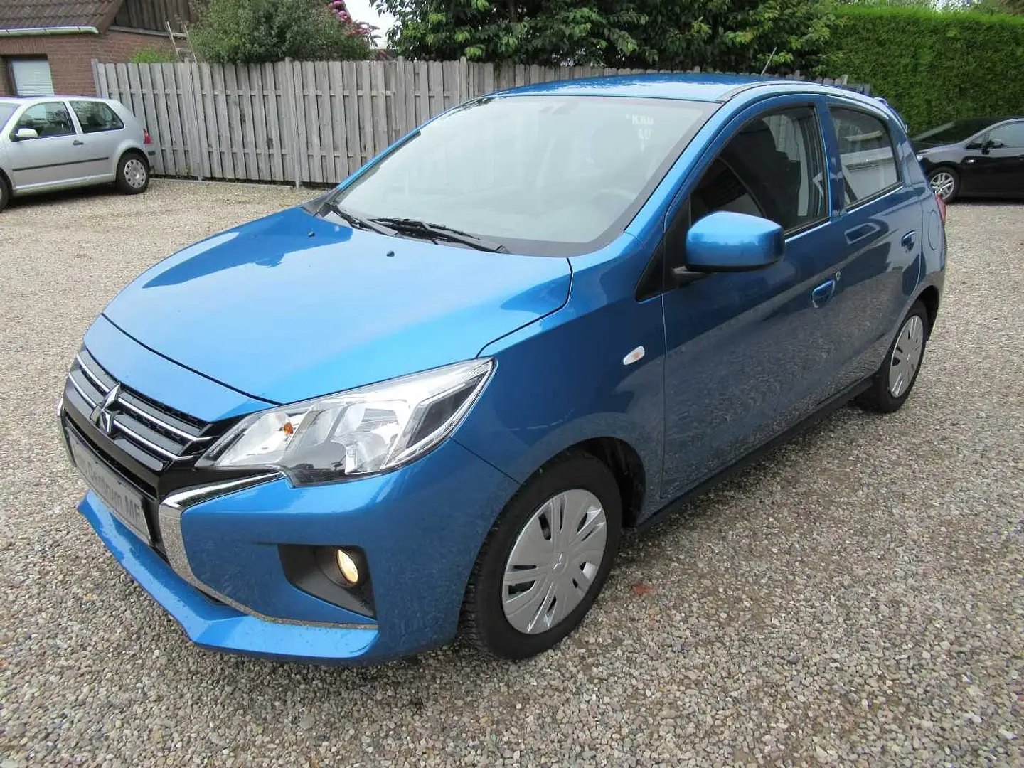 Mitsubishi Space Star 1.2 Select Blau - 1