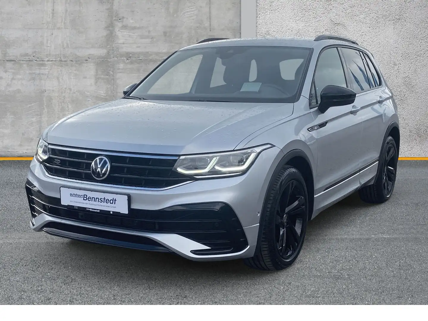Volkswagen Tiguan 2.0 TDI DSG R-Line Black LED NAVI HuD KAMERA Grau - 2