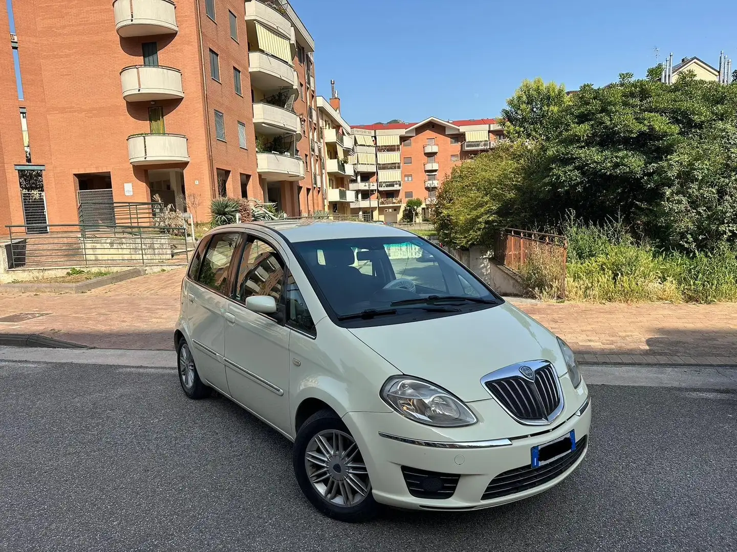 Lancia MUSA Musa 1.3 mjt Oro 90cv GARANTITA Bej - 2