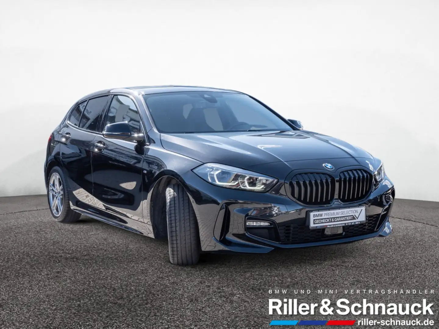 BMW 118 i M-Sport NAVI AHK ACC HUD LEDER MEMORY Schwarz - 2
