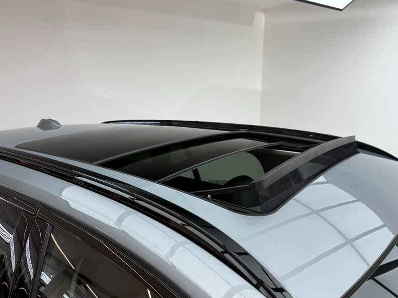 BMW 320 d xDrive *PANO*RFK*AHK*STHZG*LEDER*H&K*LR-HZG*LED* — photo 15
