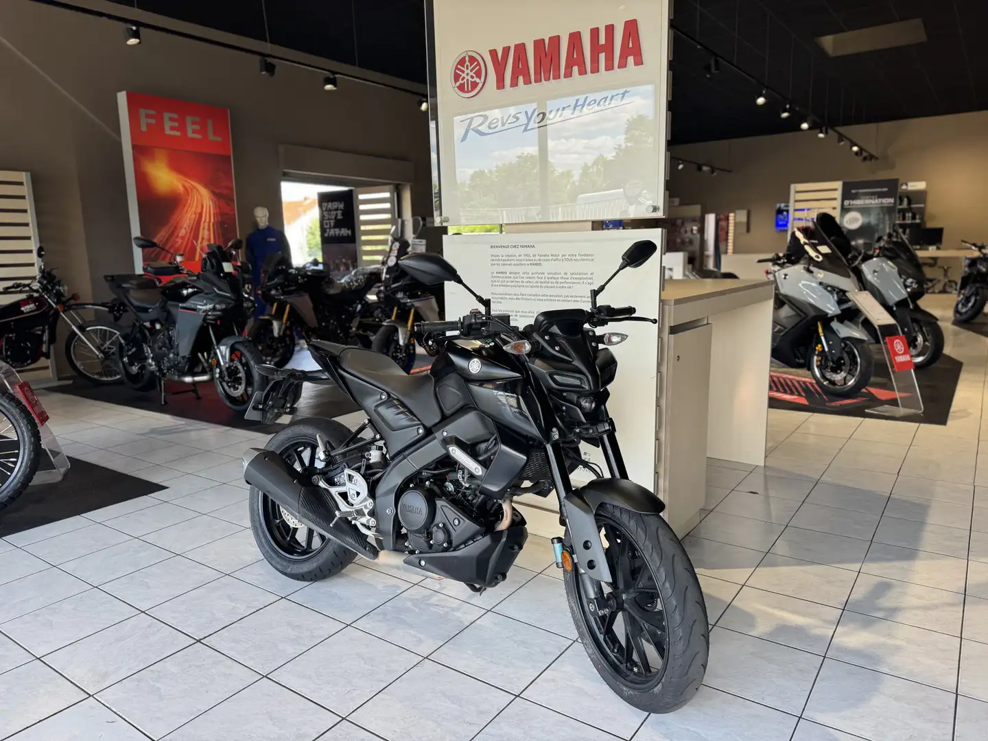 Yamaha MT-125 Noir - 2