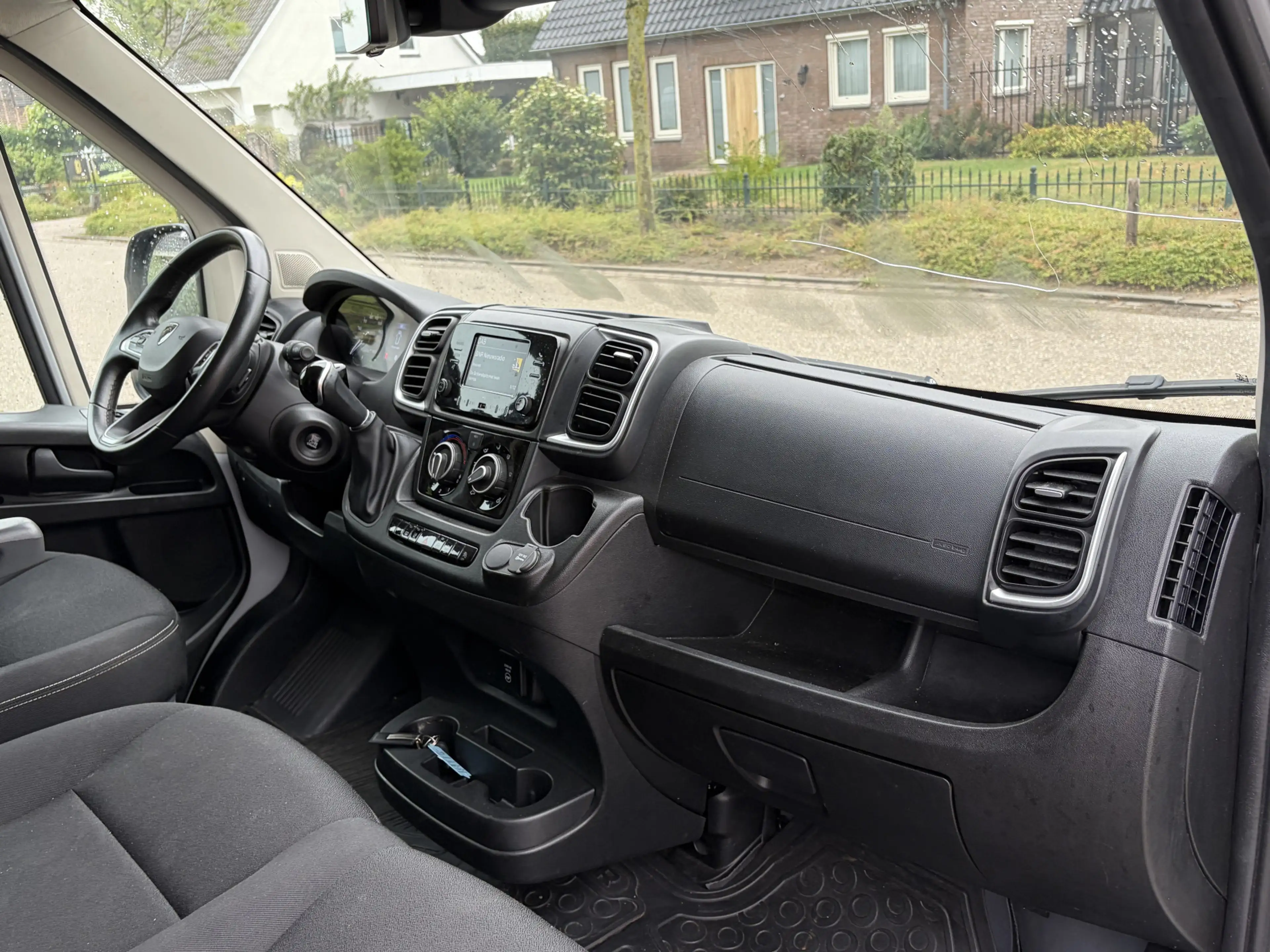 Peugeot Boxer 2.2 BlueHDi 180PK Euro6 Aut. L4H2 3.5t Zwaar ✓ 3-z — photo 3