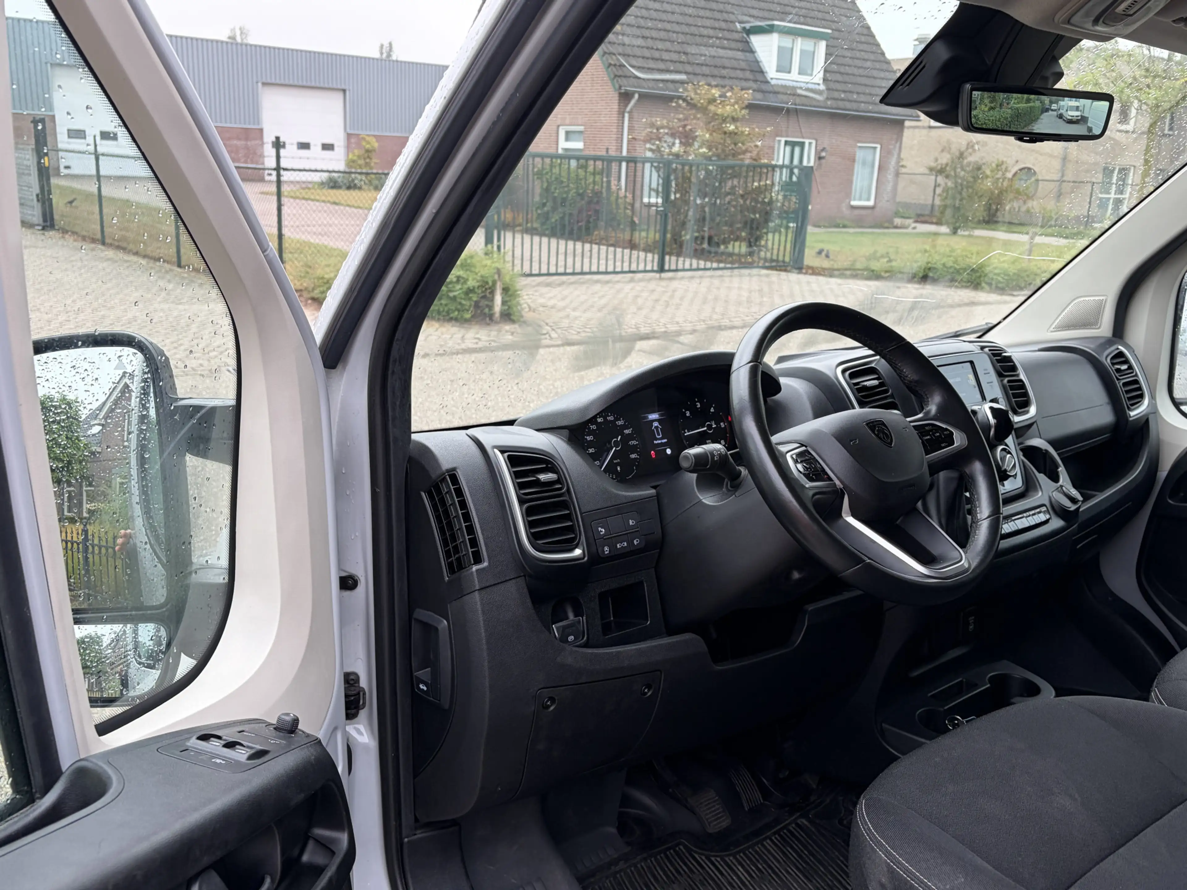 Peugeot Boxer 2.2 BlueHDi 180PK Euro6 Aut. L4H2 3.5t Zwaar ✓ 3-z — photo 11