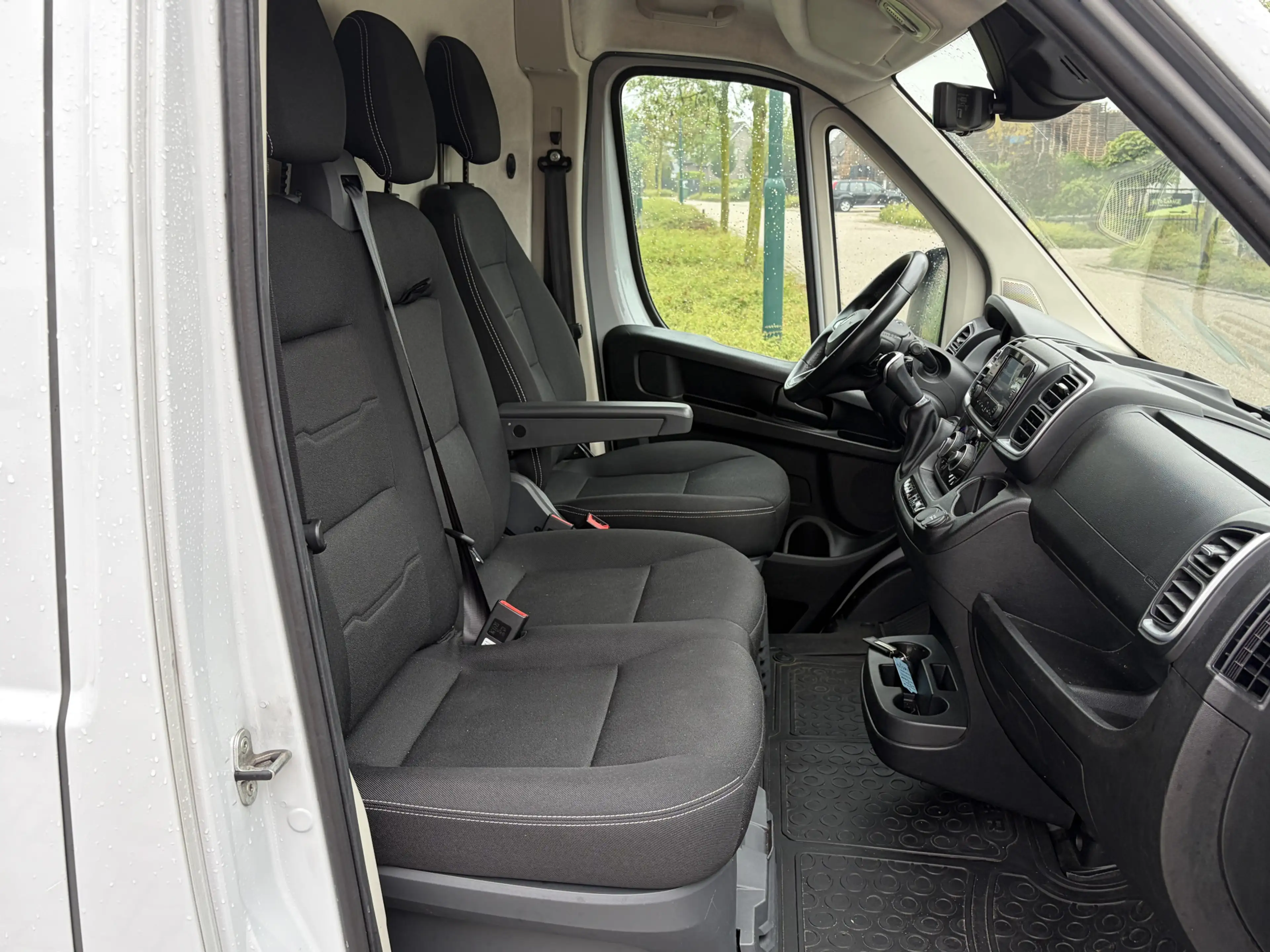 Peugeot Boxer 2.2 BlueHDi 180PK Euro6 Aut. L4H2 3.5t Zwaar ✓ 3-z — photo 9