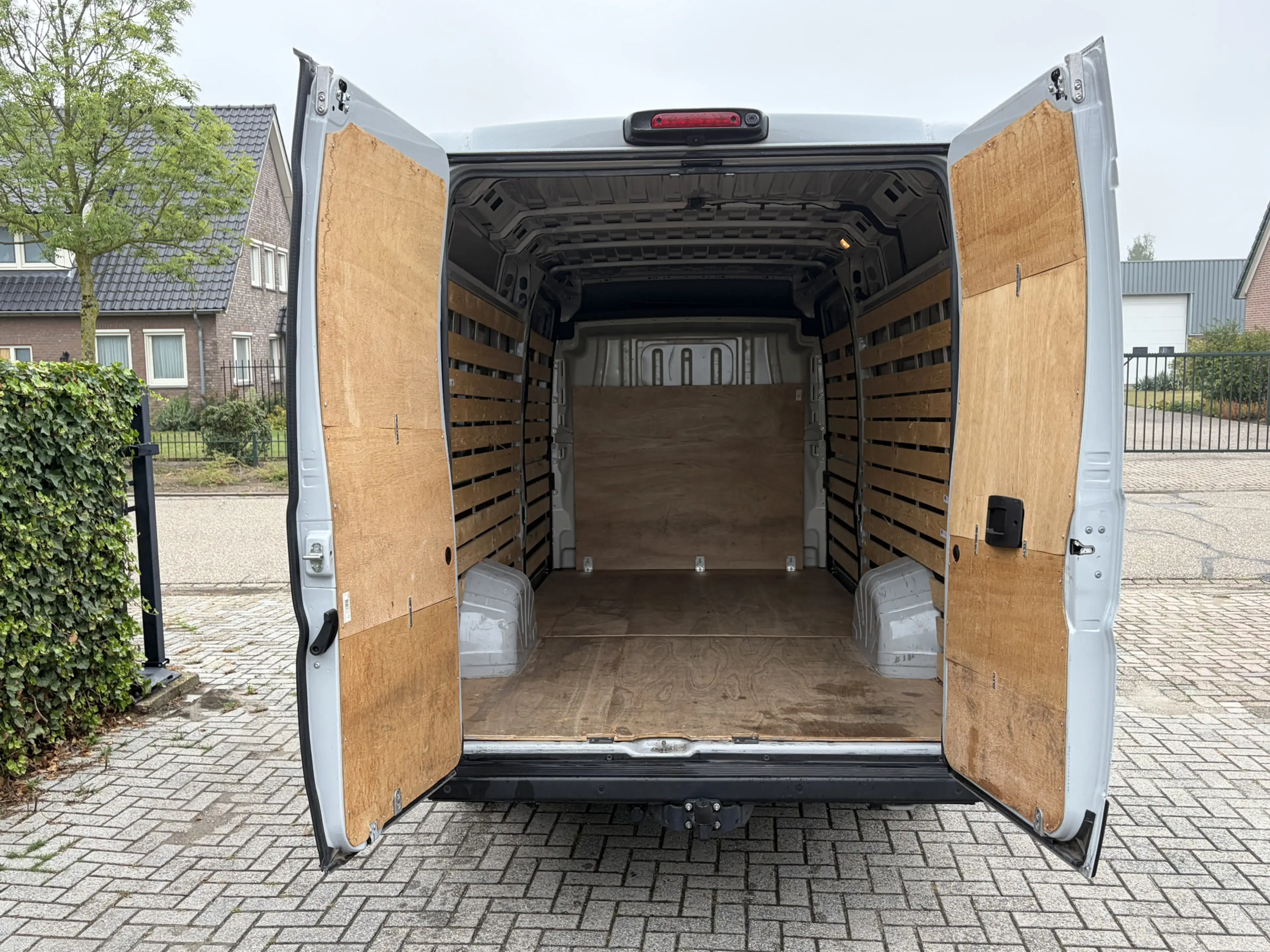 Peugeot Boxer 2.2 BlueHDi 180PK Euro6 Aut. L4H2 3.5t Zwaar ✓ 3-z — photo 4