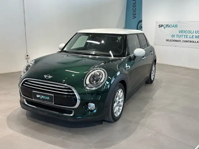 MINI Cooper Cooper D
