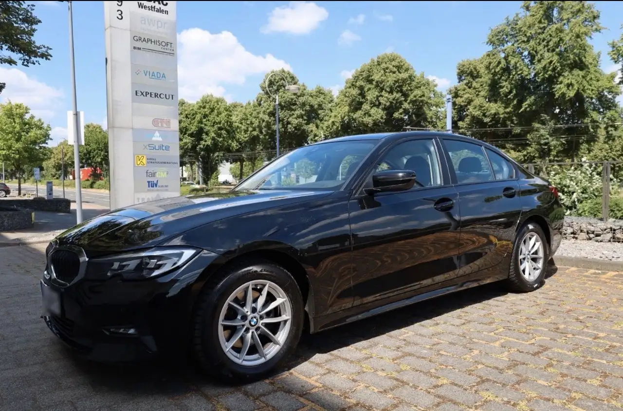 BMW 320
