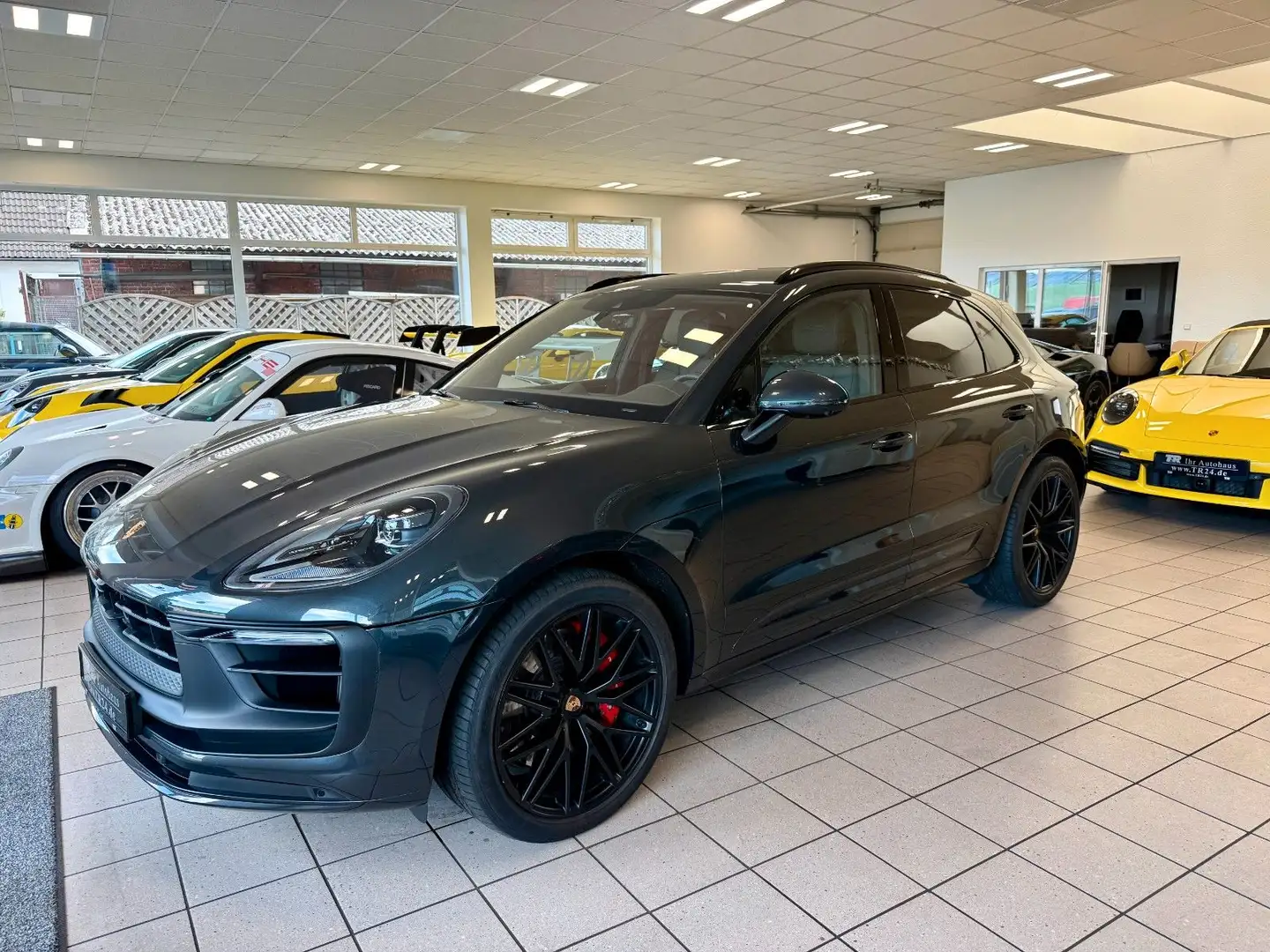 Porsche Macan GTS Luftfederung/AHK/ACC/Burmester/360 Grau - 2