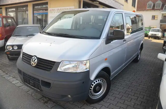 Volkswagen T5 Bus 2,5TDI,  langer Radstand,