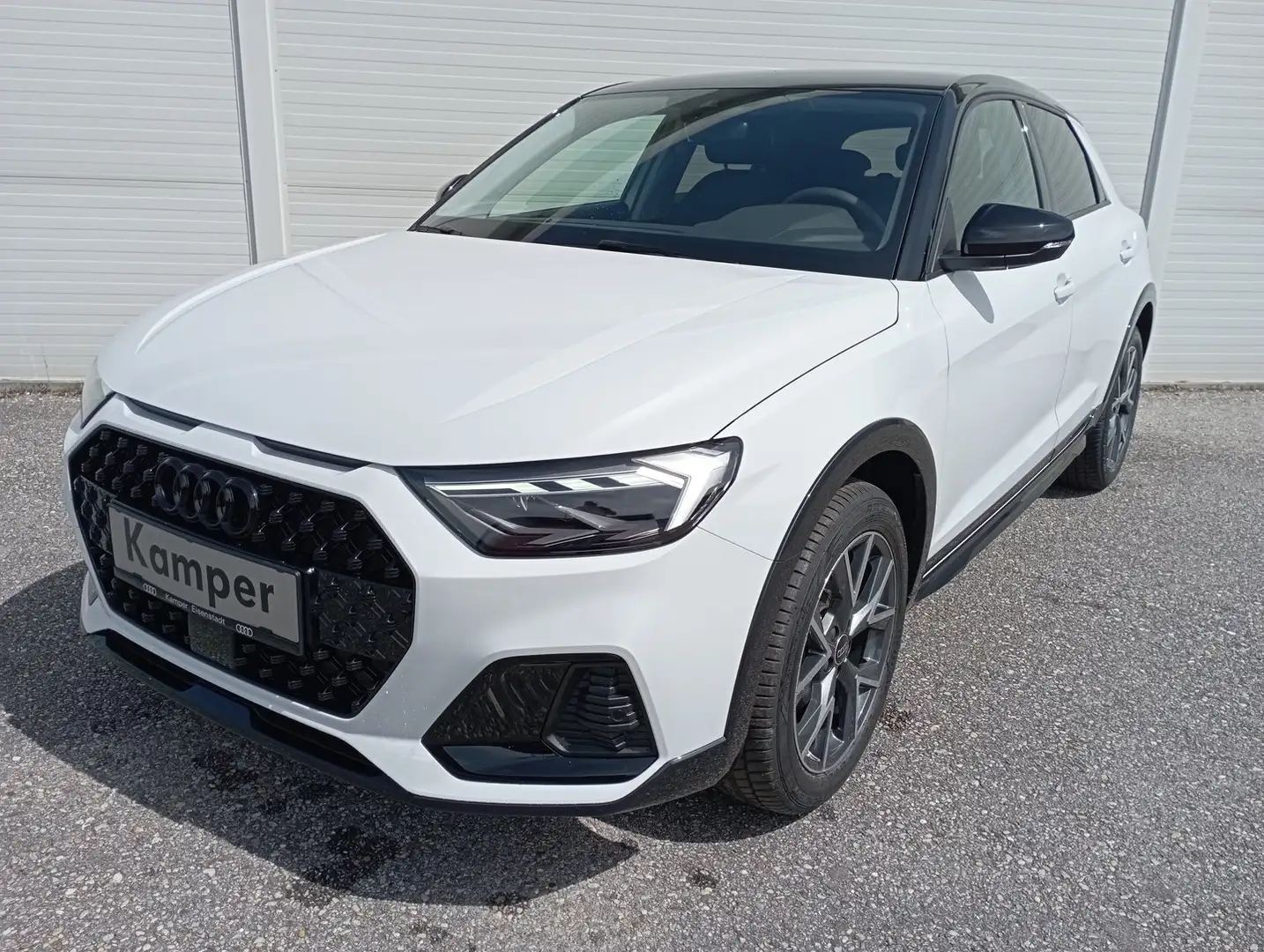 Audi A1 30 TFSI intense Weiß - 1
