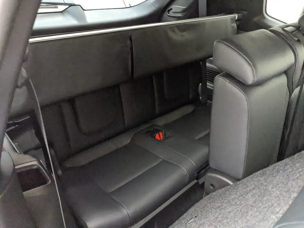 Mitsubishi Outlander снимка Mitsubishi Outlander