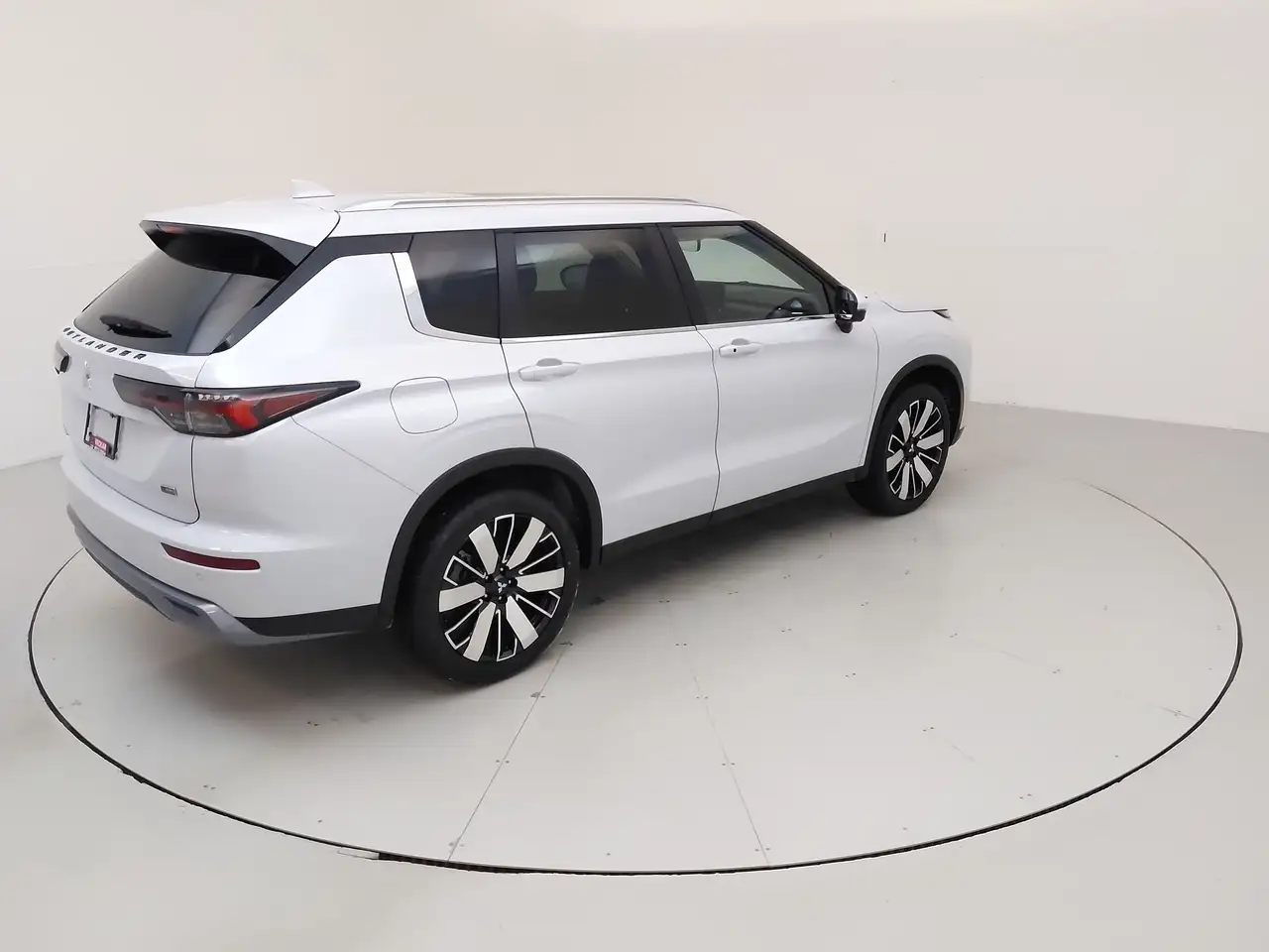 Mitsubishi Outlander снимка Mitsubishi Outlander